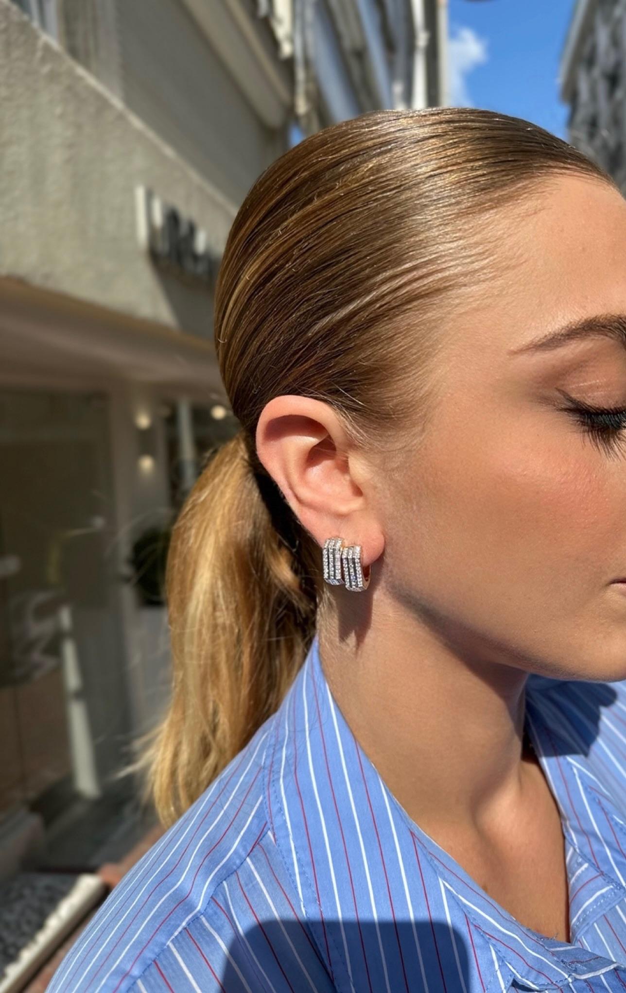 Serie Fireball Diamond Mini Ohrringe (Brillantschliff) im Angebot