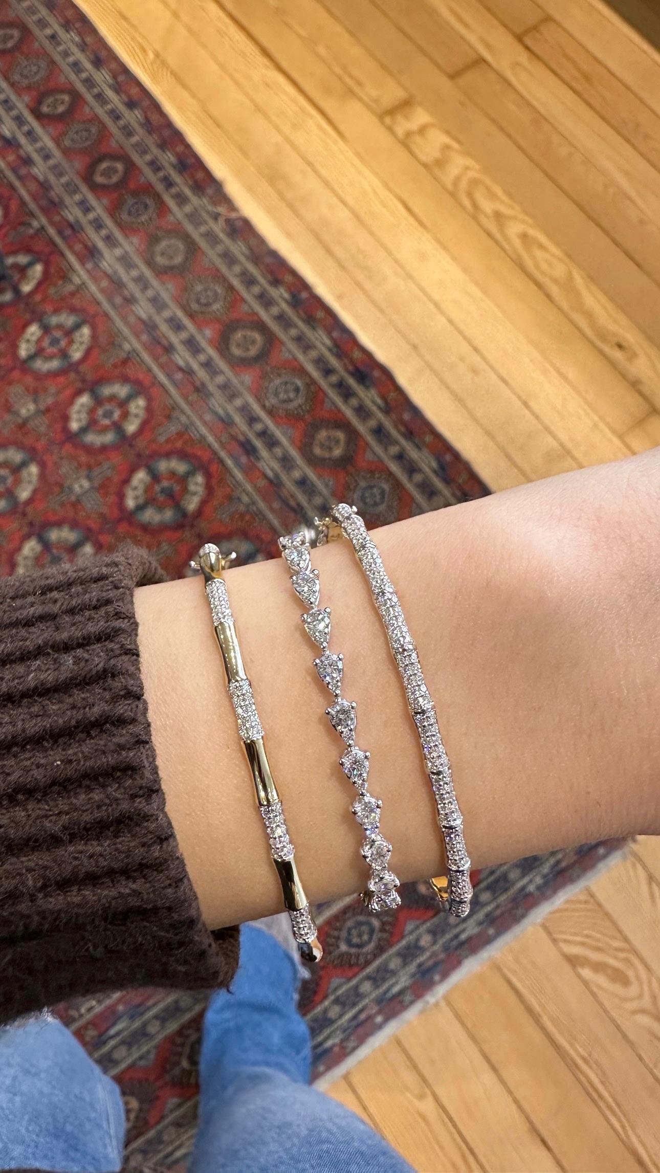 Brilliant Cut Series Moonlight 1 ct Diamond Bangle Bracelet For Sale