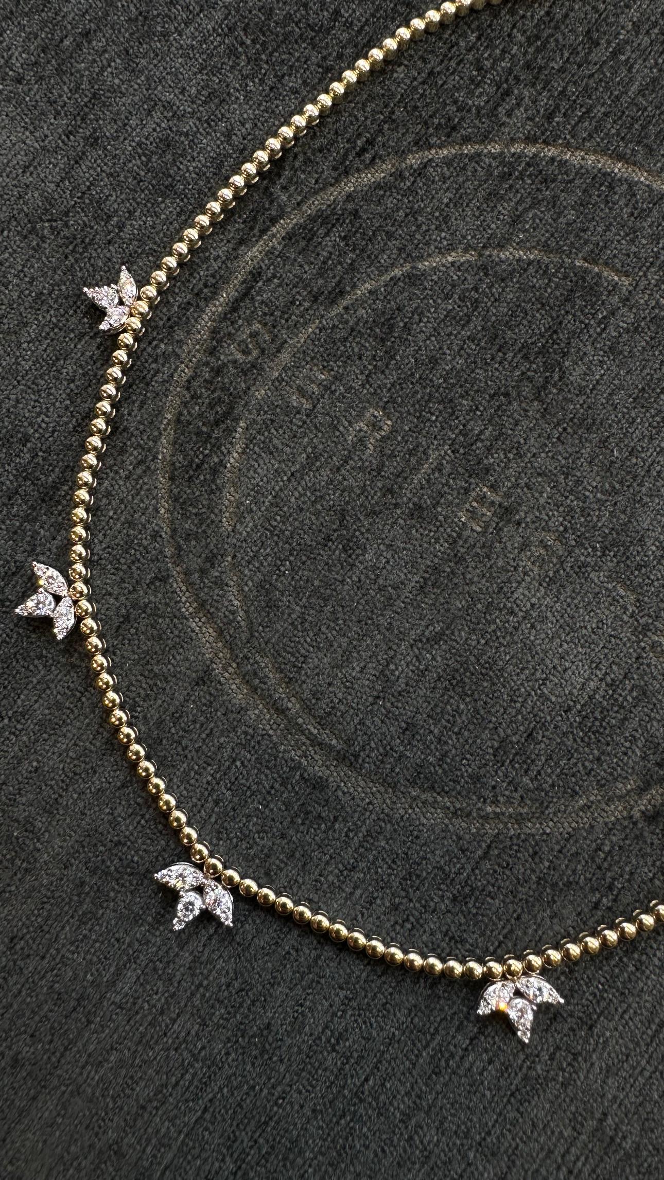 Series Moonlight 1.44 ct Diamond Necklace For Sale 2