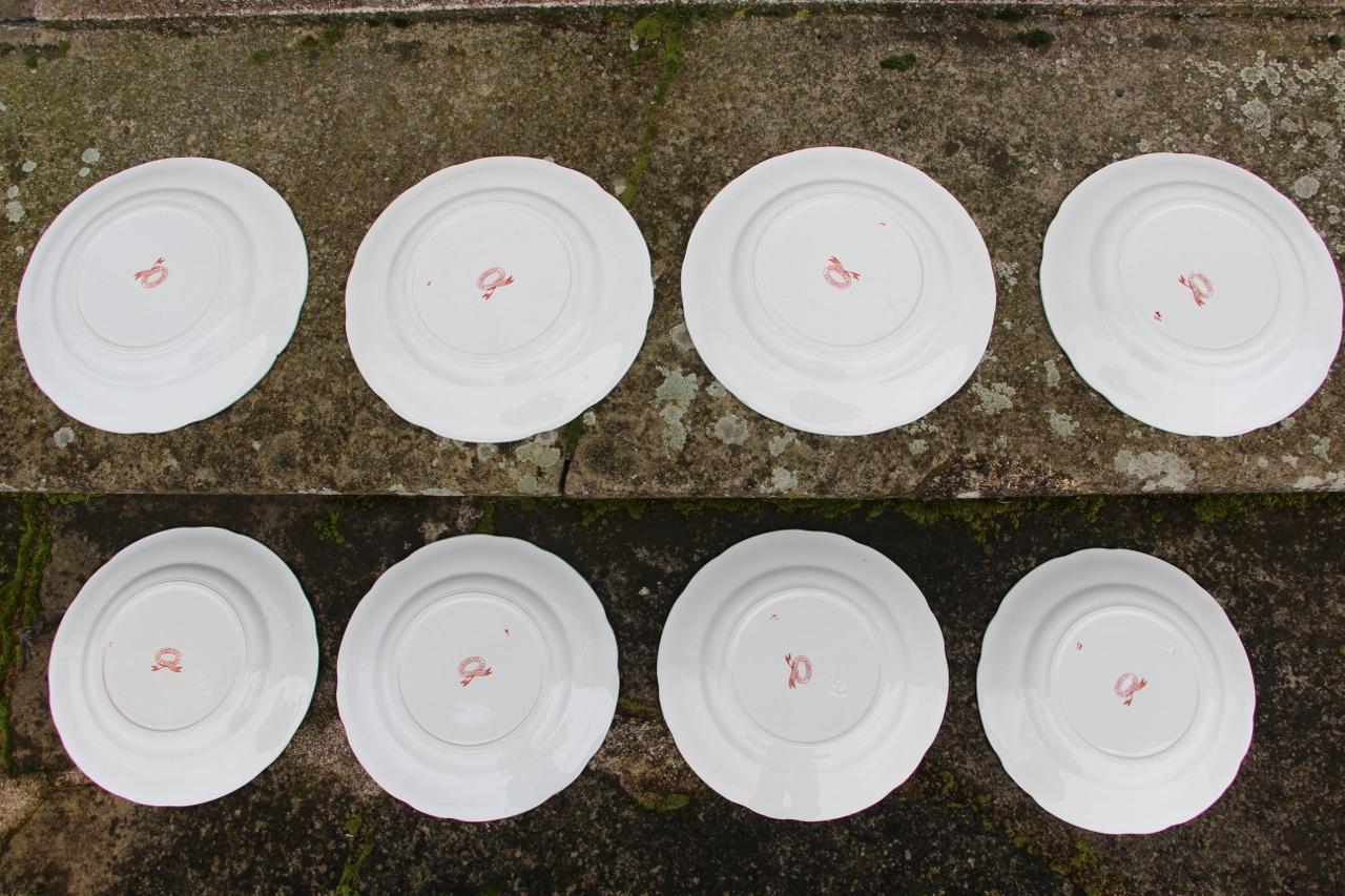 Serie von 12 Tafeln aus dem persönlichen Dienst von William II. im Angebot 1