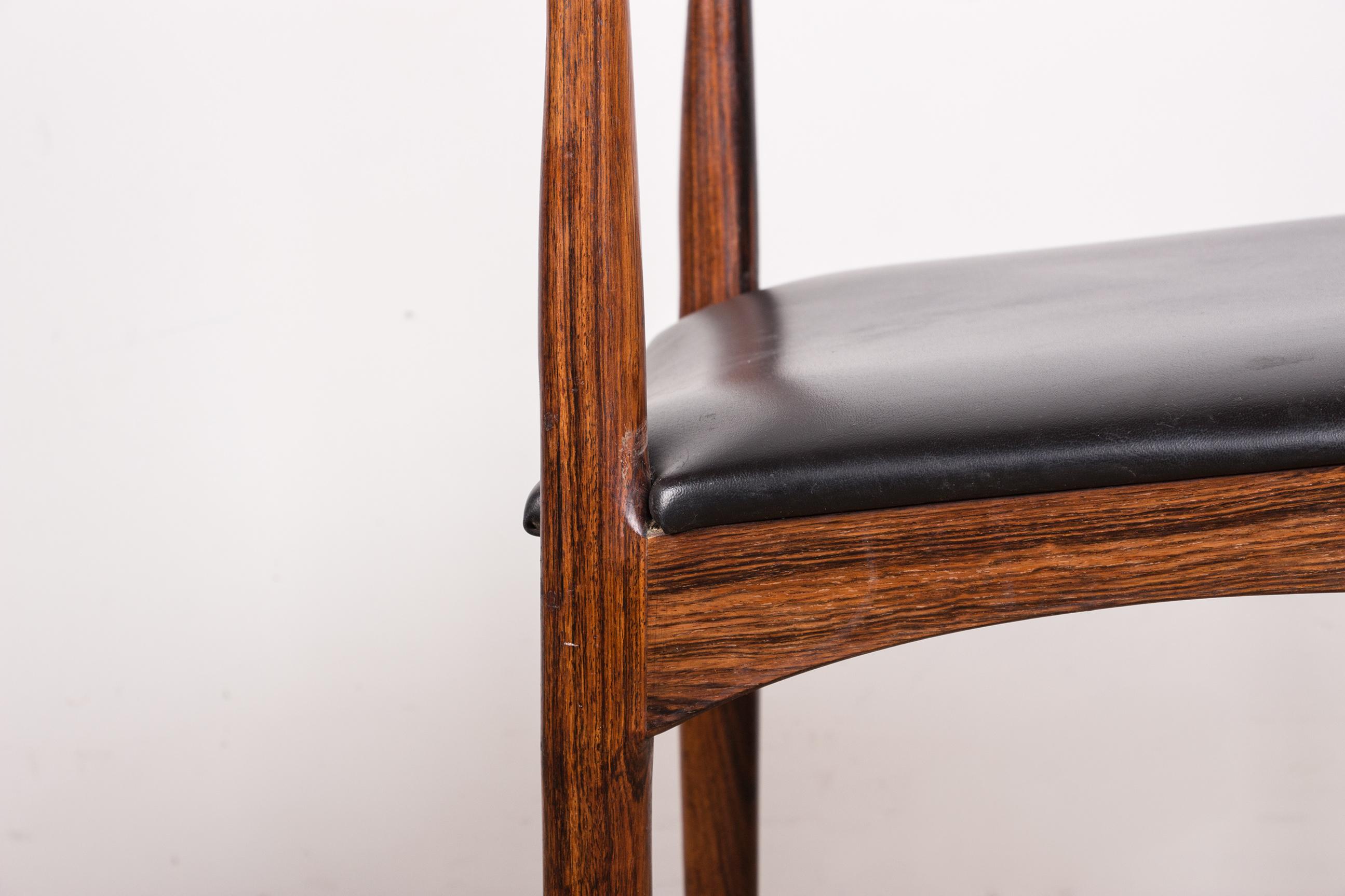 Series of 4 Danish chairs in Rosewood and Leather model 94 by Johannes Andersen. 8