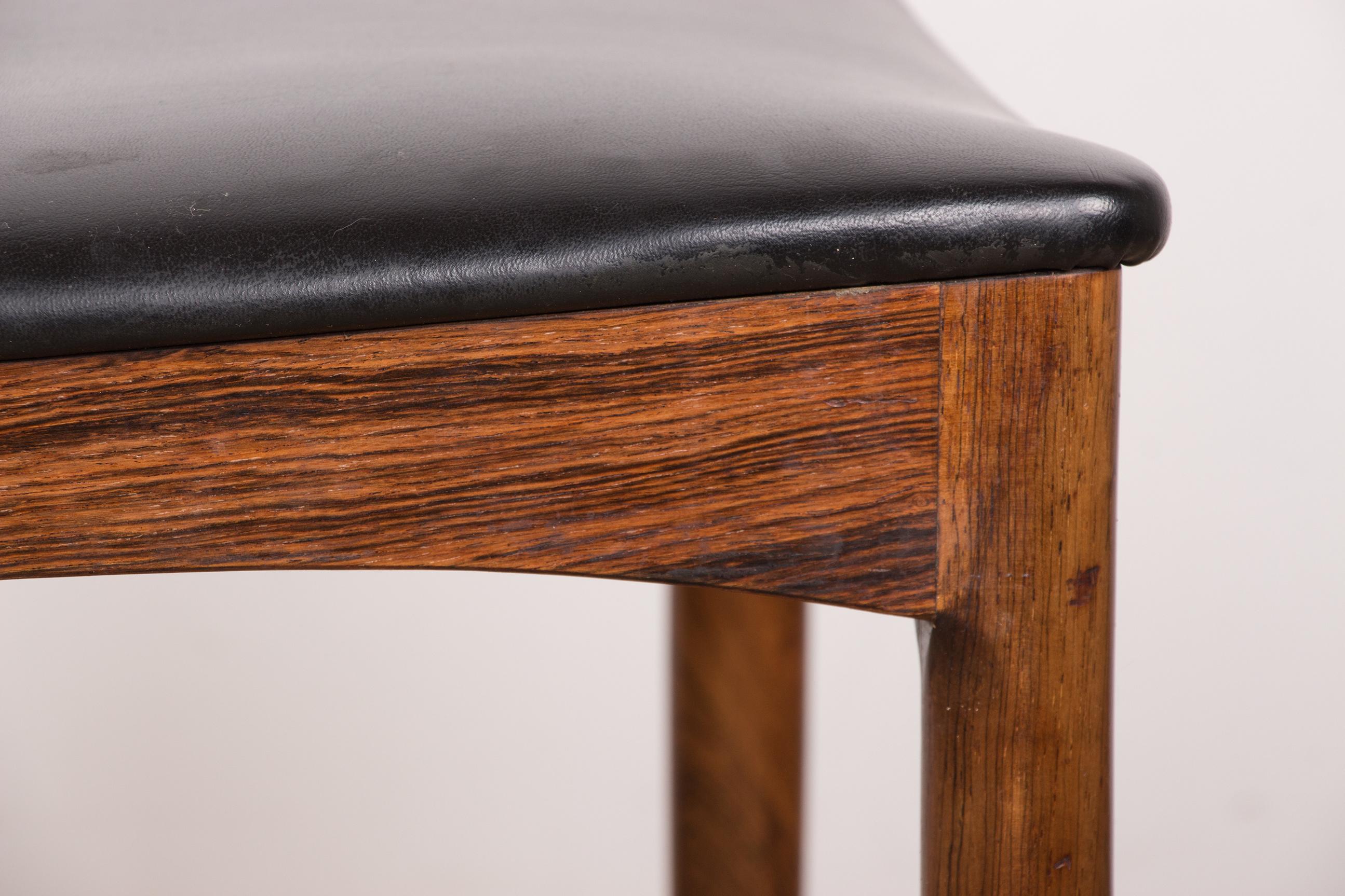 Series of 4 Danish chairs in Rosewood and Leather model 94 by Johannes Andersen. 10