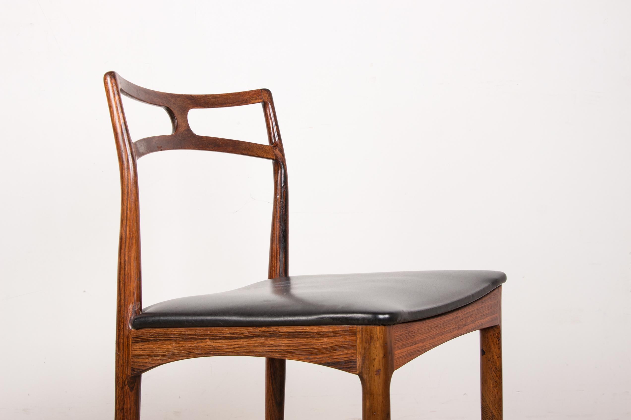 Series of 4 Danish chairs in Rosewood and Leather model 94 by Johannes Andersen. 3