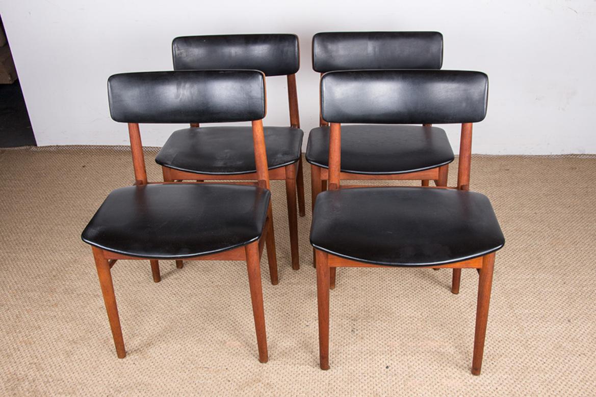 Series of 4 Danish chairs in Teak, black Skai and Brass by Sven Chrobat for Sax 13