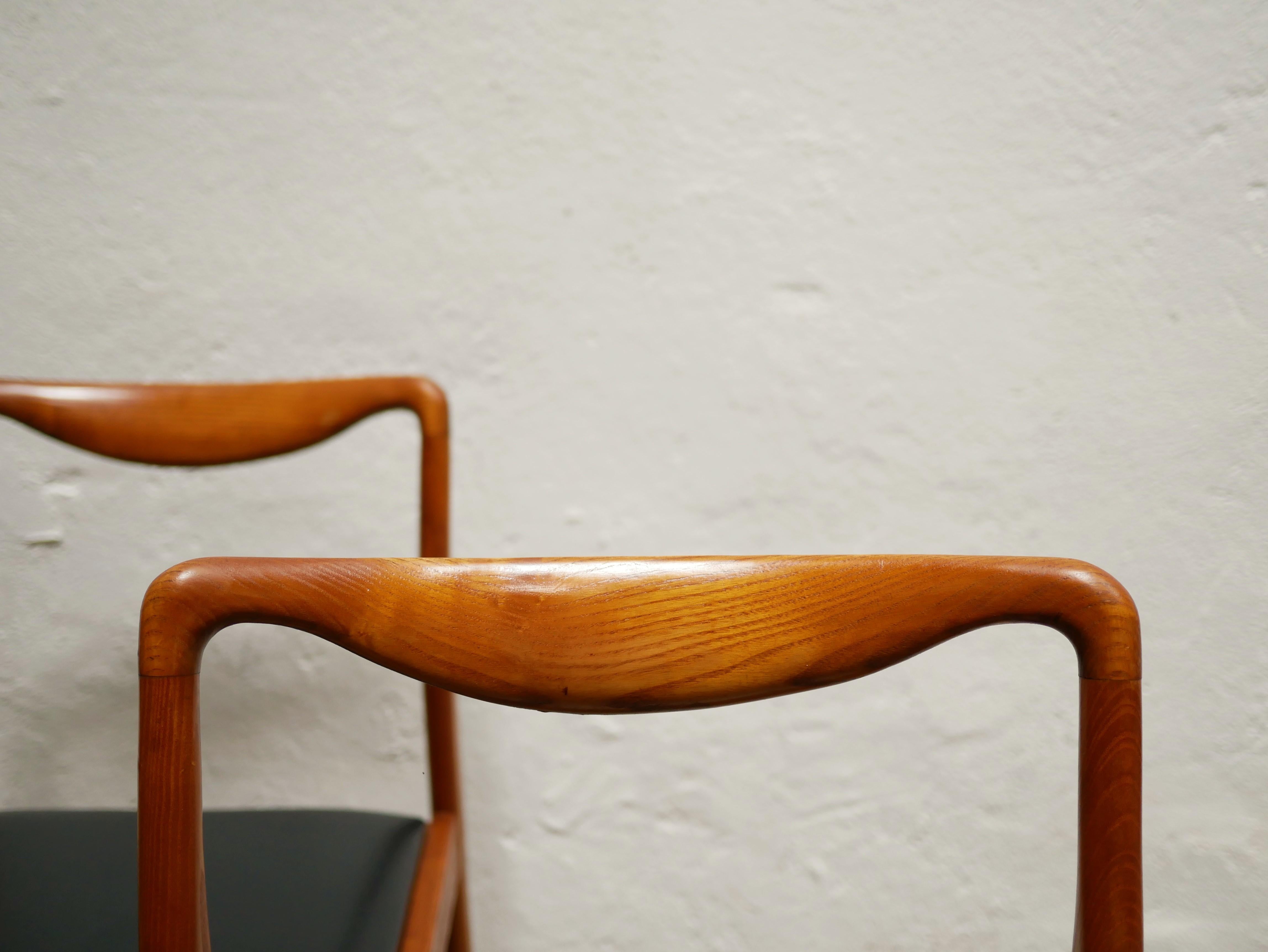 Series of 4 Vintage Scandinavian Chairs in Teak and Leatherette For Sale 7