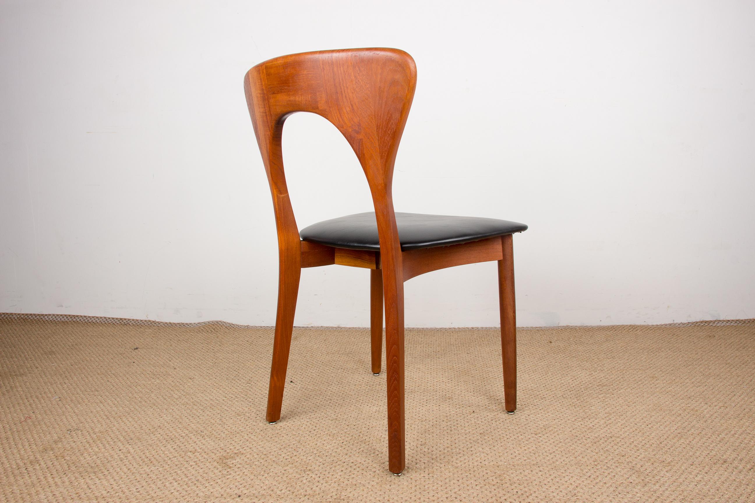 Series of 6 Danish chairs in Teak and skai, Peter model by Niels Koefoed 1960. 7
