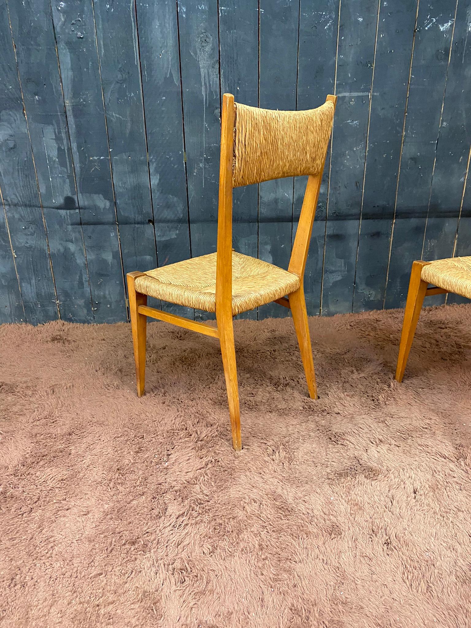 série de 6 élégantes chaises en chêne, période de reconstruction française vers 1950 en vente 9