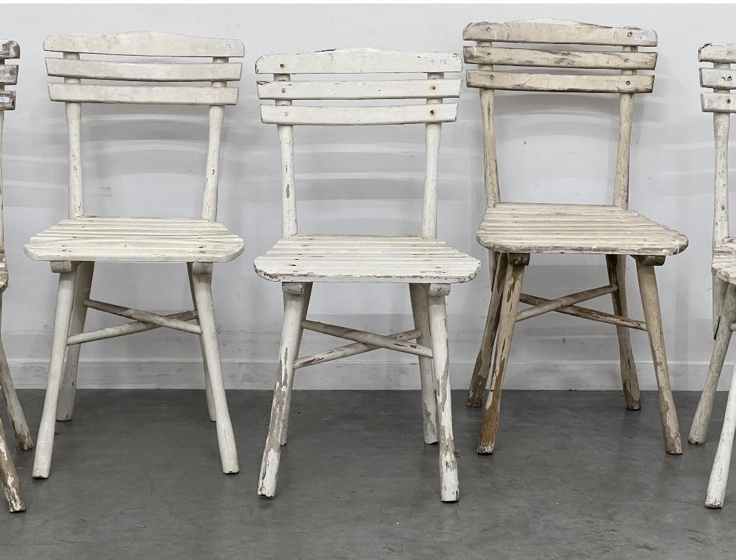 European series of 6 garden or veranda chairs in painted wood circa 1900/1930 Thonet  For Sale