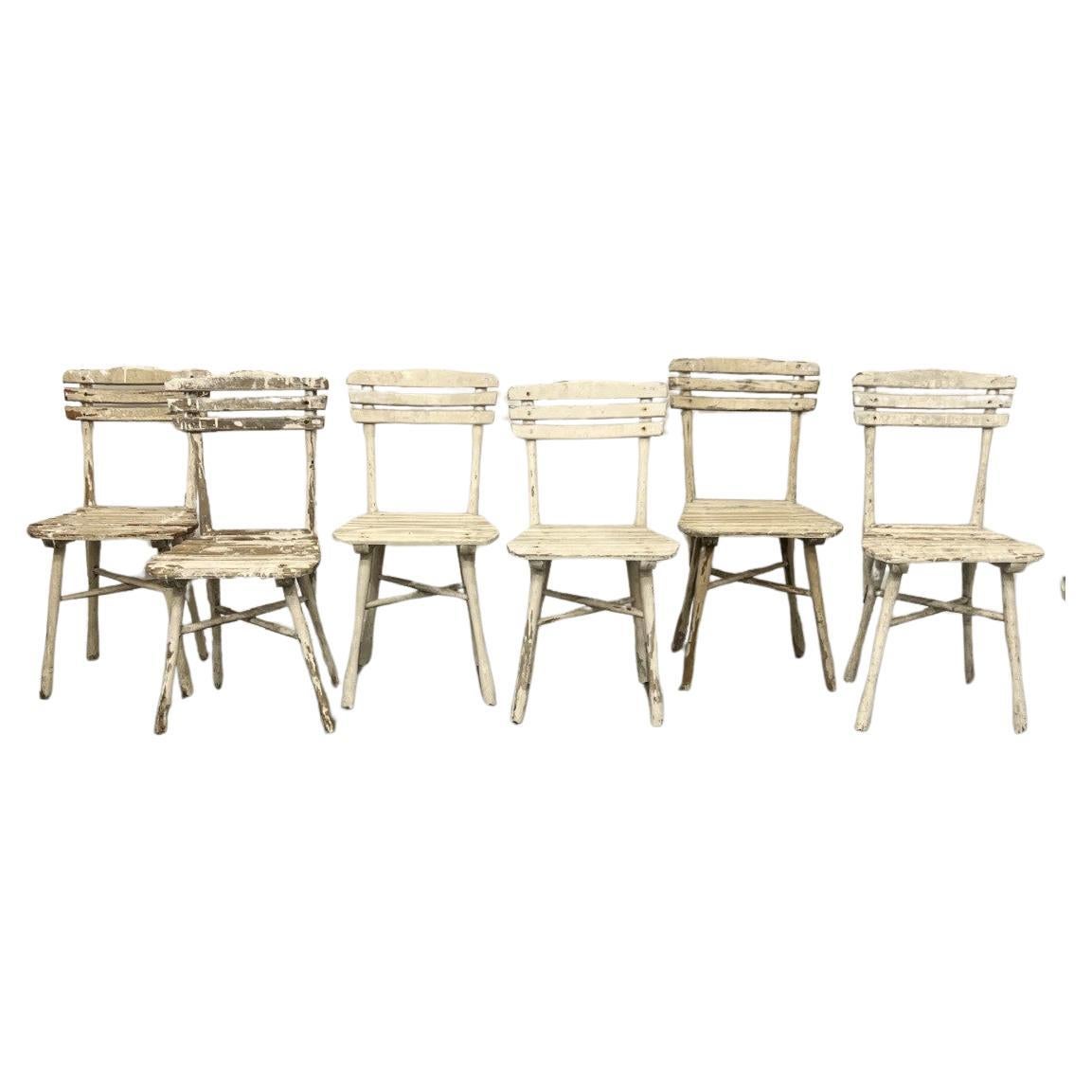 series of 6 garden or veranda chairs in painted wood circa 1900/1930 Thonet 