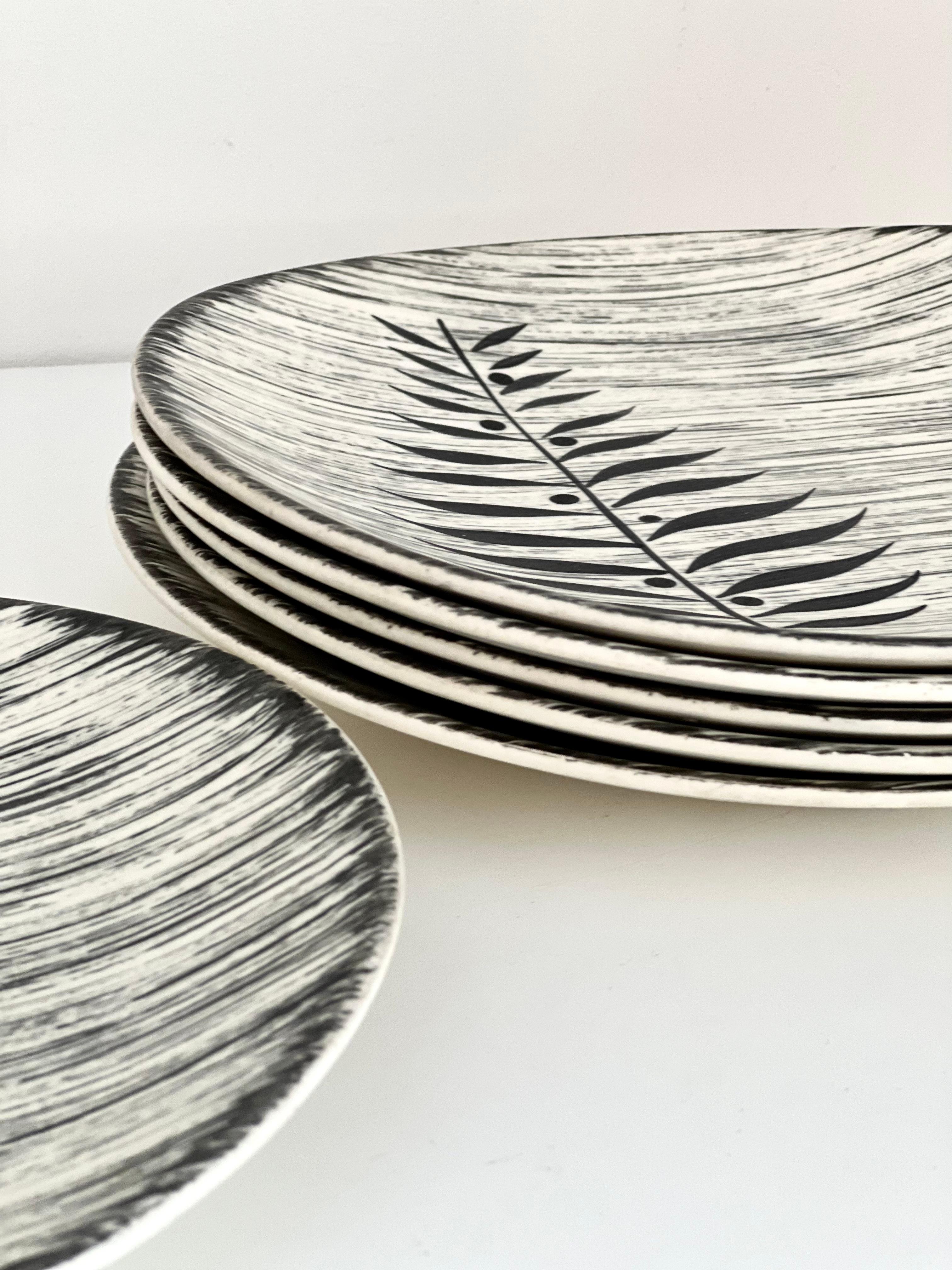 Series of 6 mid-century ‘Toledo’ ceramic dinner plates by Salins France, 1960s For Sale 2