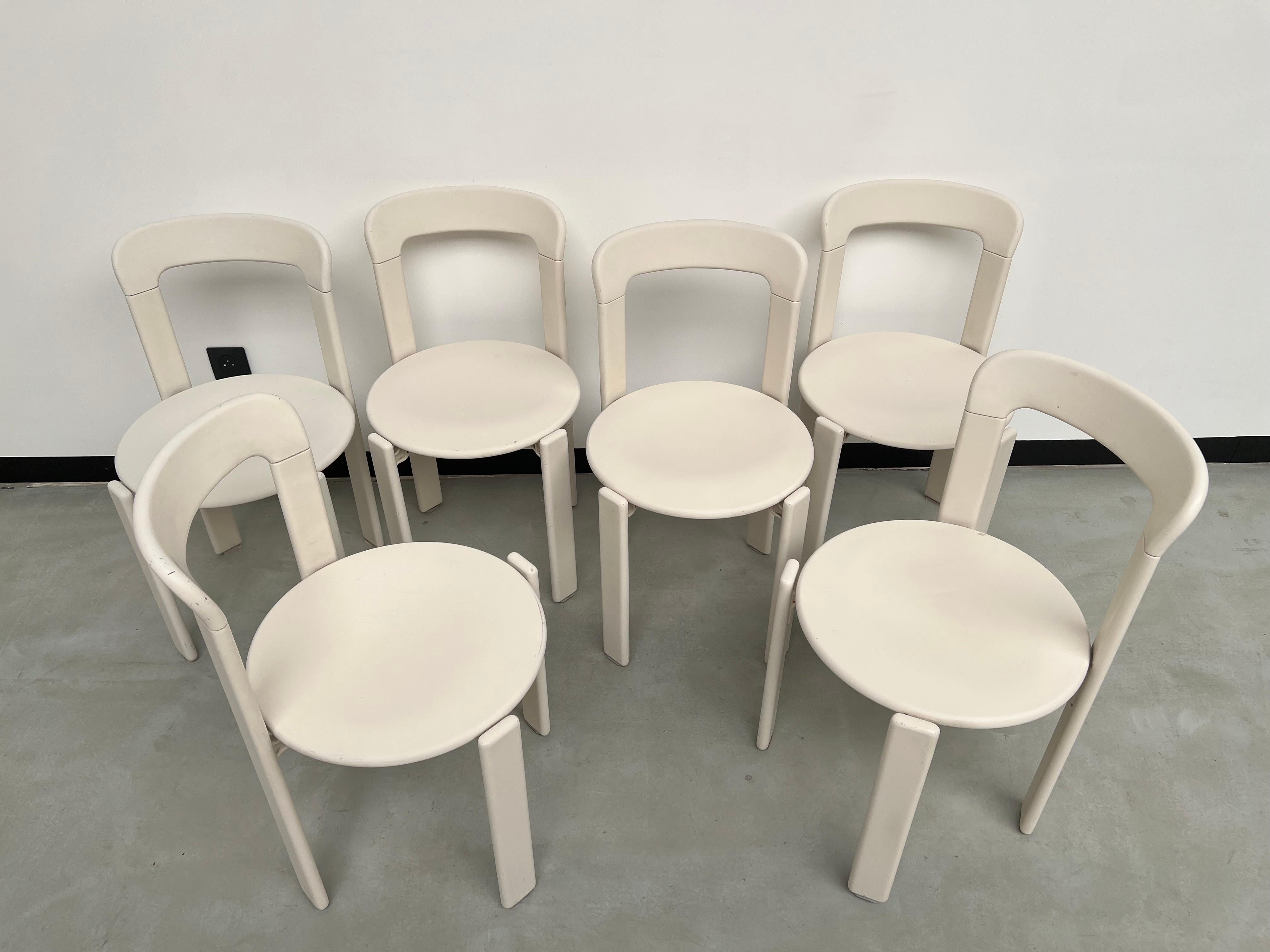 Series of 6 Rey chairs by Dietiker, circa 1971 For Sale 4