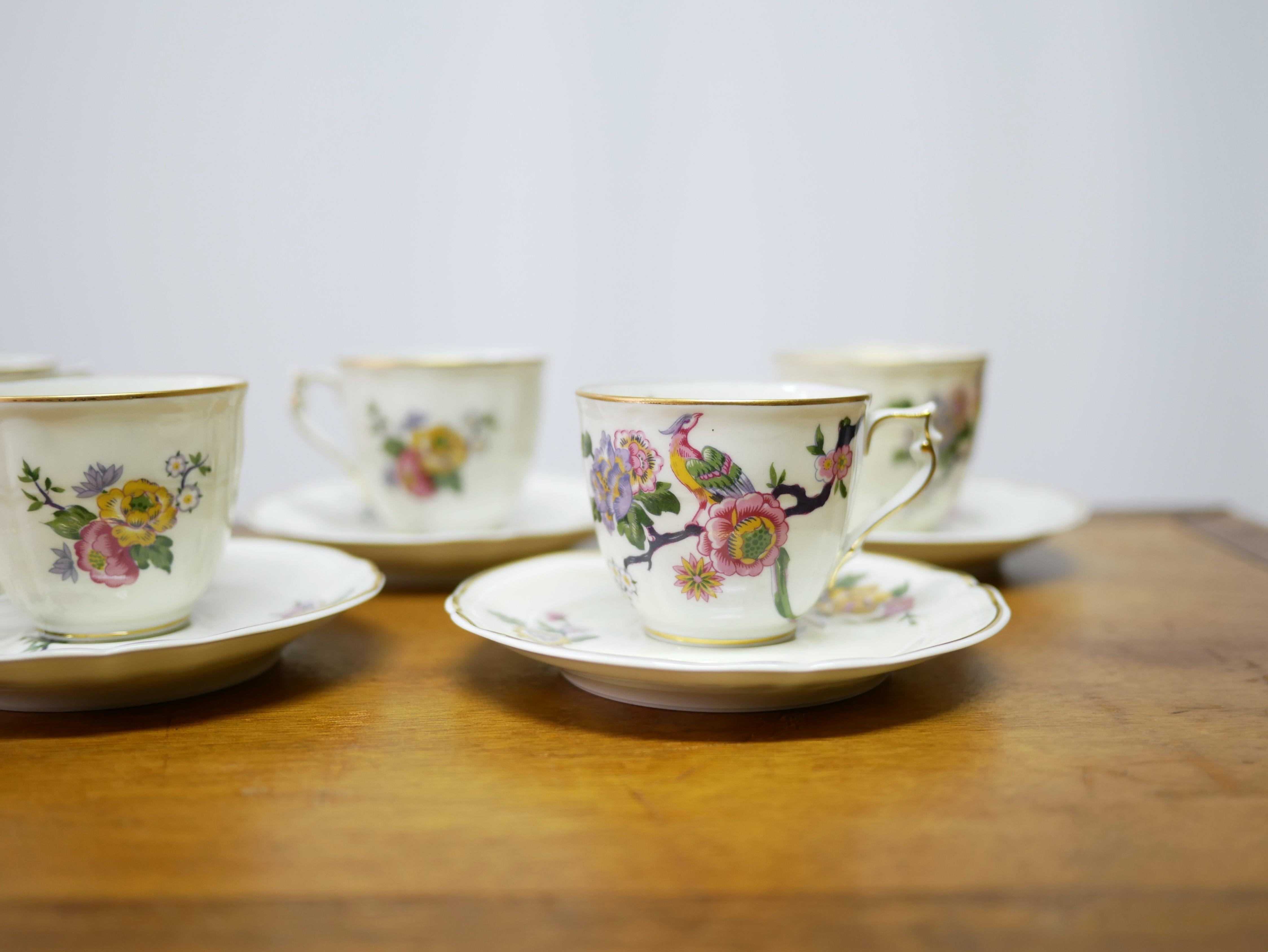 Series of 8 coffee cups and under cup in Limoges porcelain, Bernardaud France For Sale 5