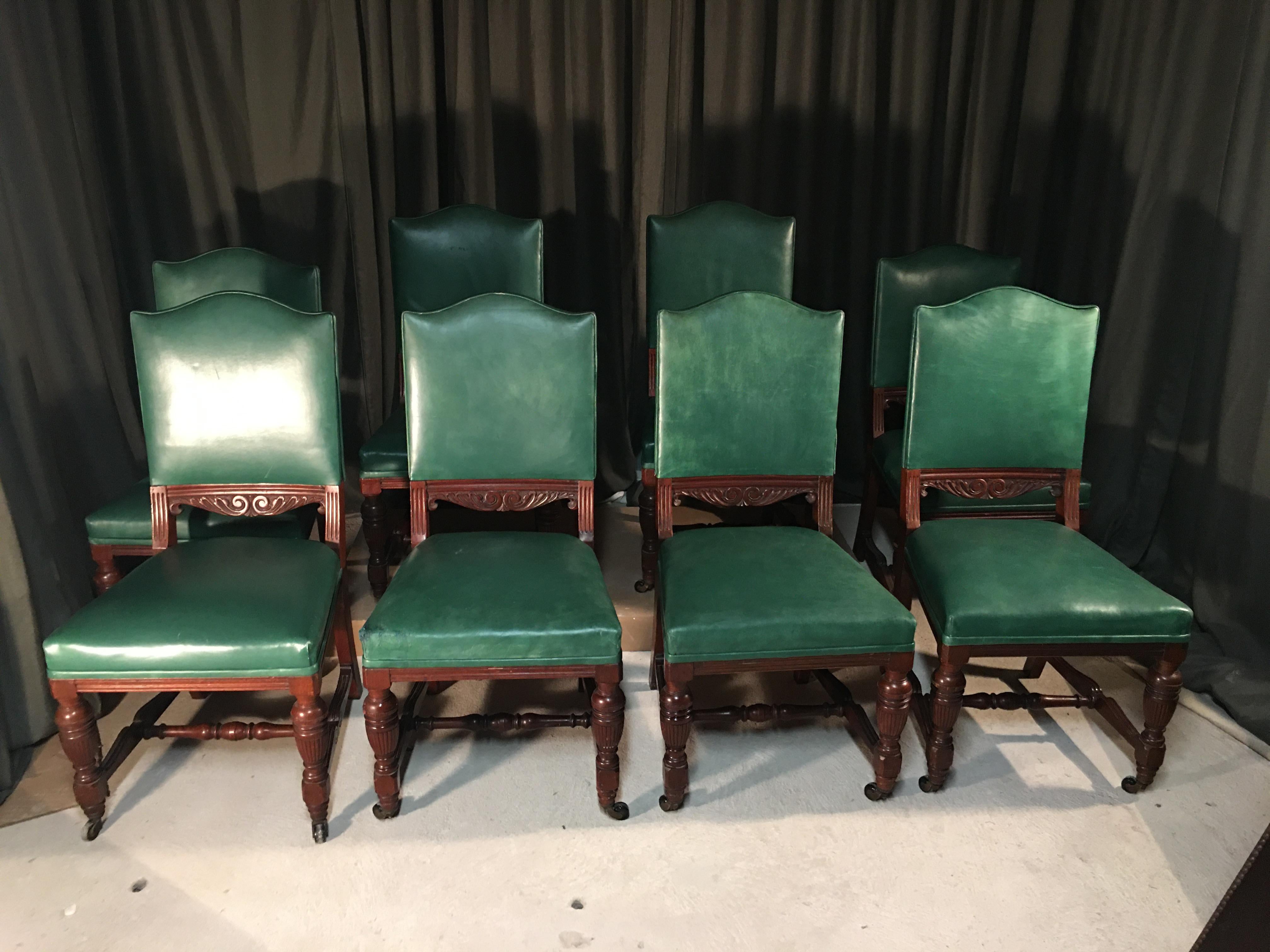 Series of 8 English Chairs in Green Leather, Mahogany, Early 20th Century In Fair Condition For Sale In Nice, FR