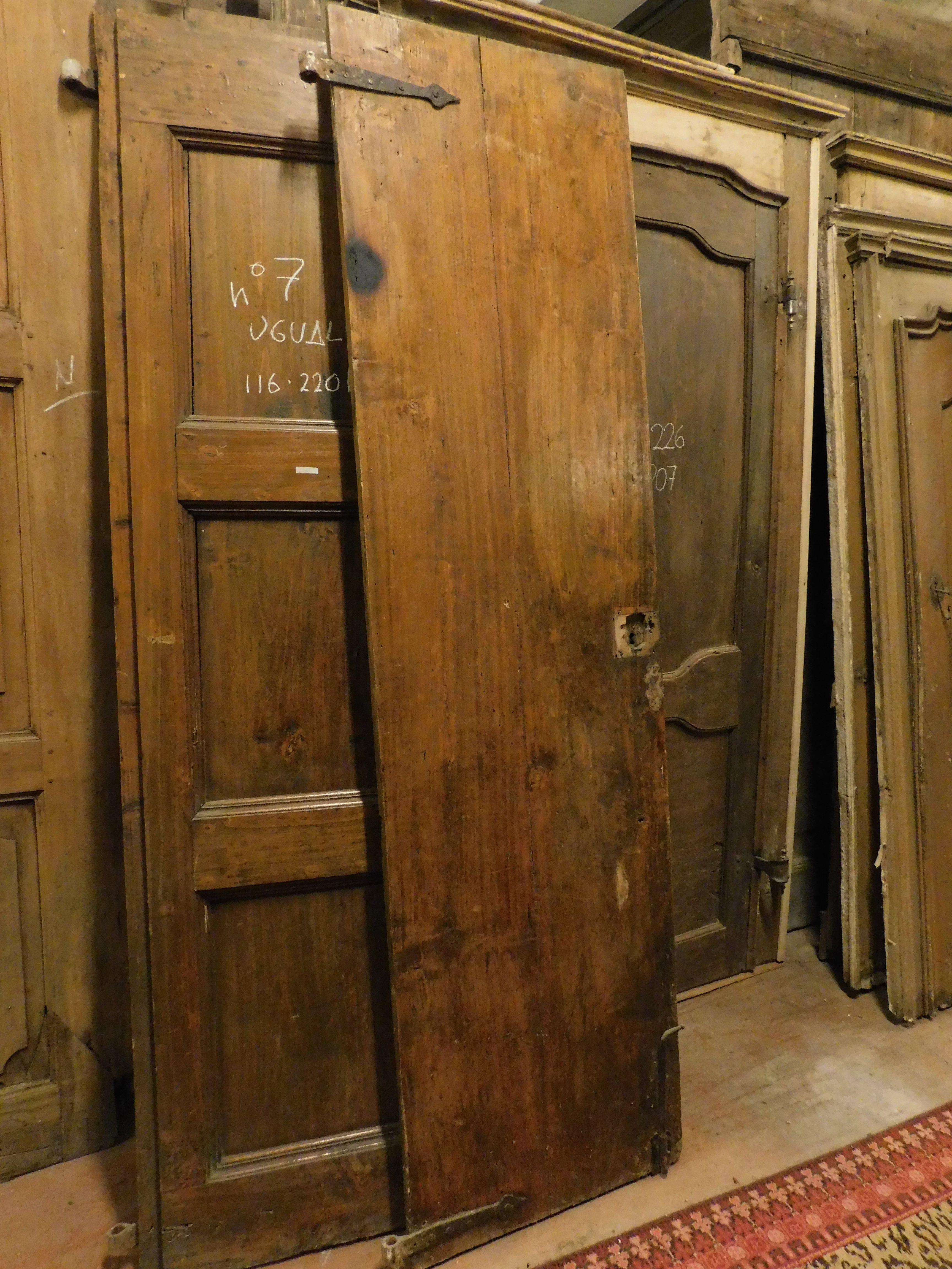 Poplar Series of n.7 double convent doors in poplar, Italy For Sale