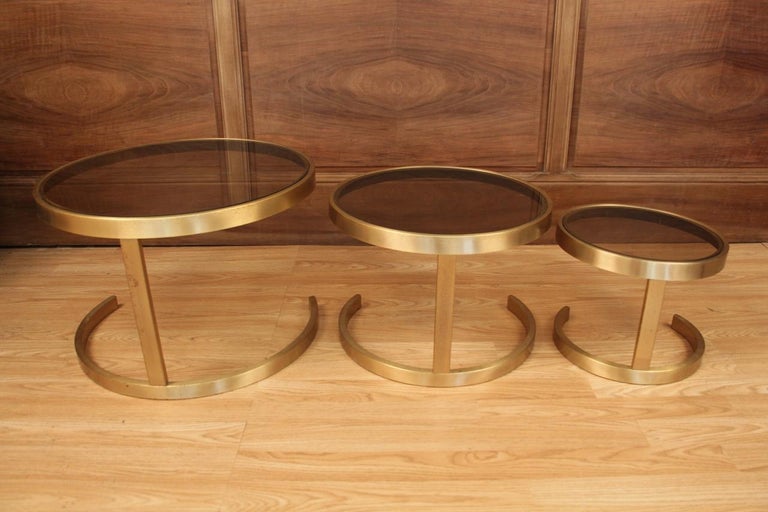 Series of Nesting Tables Year 70 For Sale at 1stDibs