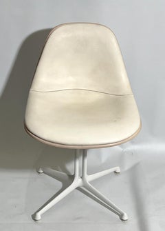 Series of six chairs, by Charles Eames, Editions Herman Miller, USA, circa 1961