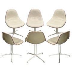 Series of six chairs, by Charles Eames, Editions Herman Miller, USA, circa 1961 Series of six chairs, by Charles Eames, Editions Herman Miller, USA, circa 1961