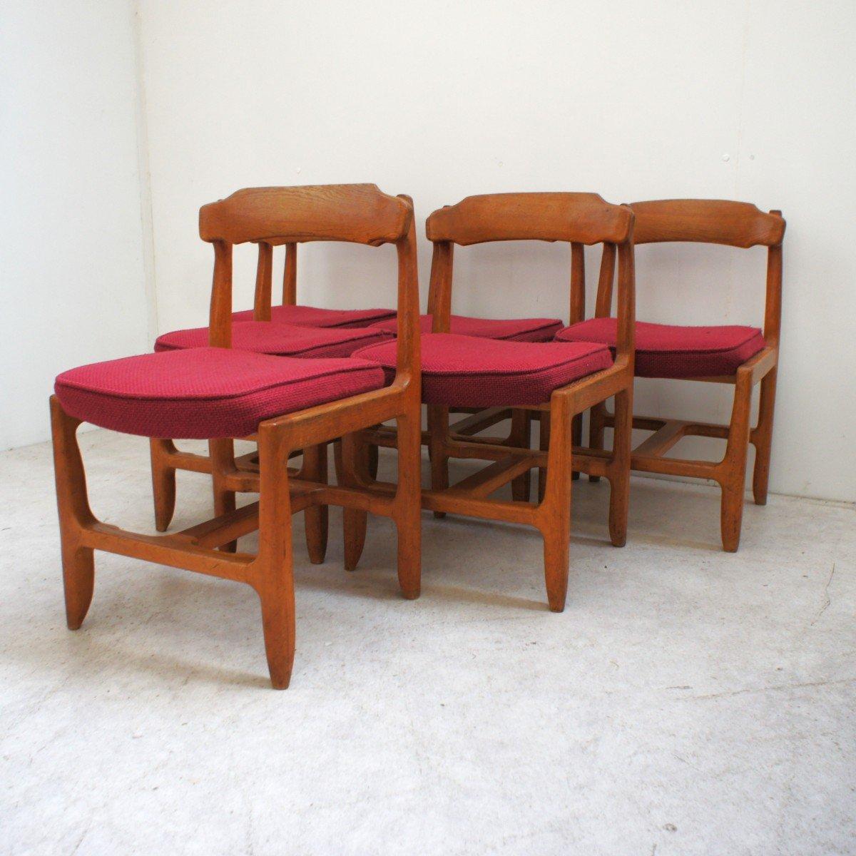 Français Série de six chaises en chêne massif, modèle Vronique, de Guillerme et Chambron