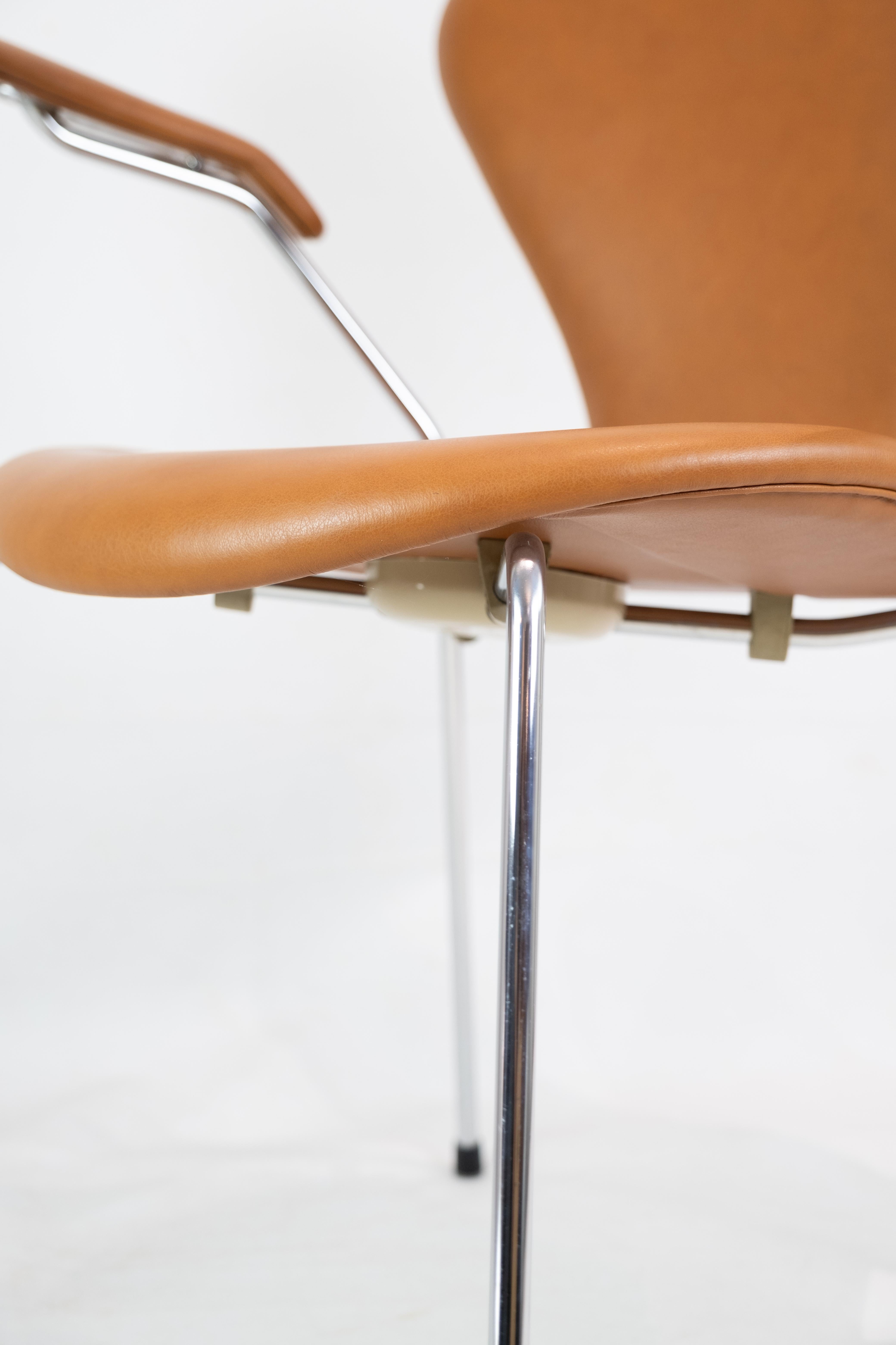 Danish Series Seven Chair Model 3207 of Cognac Leather by Arne Jacobsen  For Sale