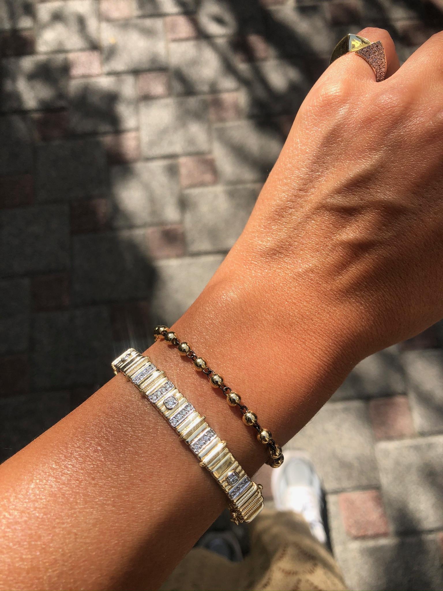 Pulsera de diamantes Serie El Universo en venta 4