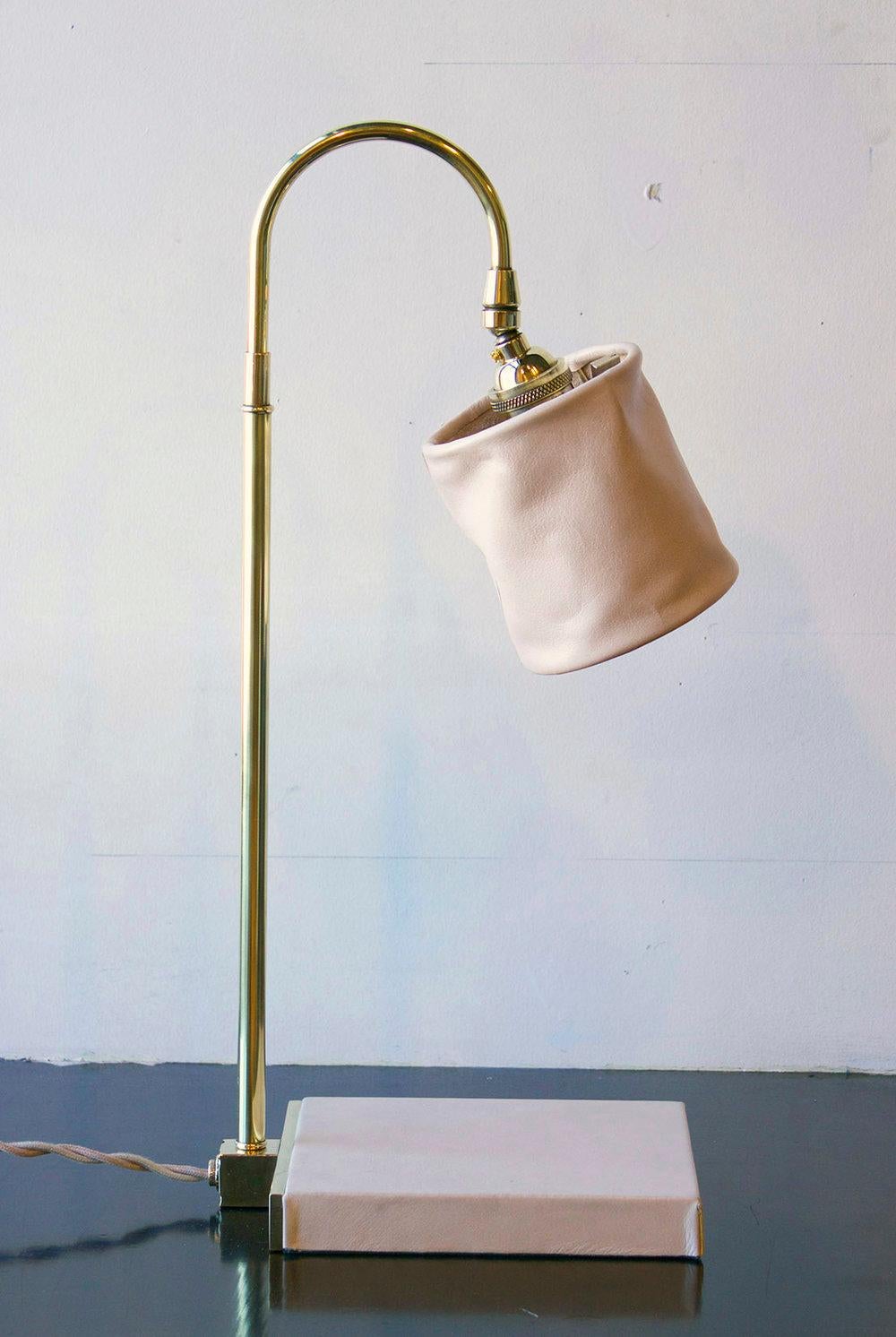 Series01 Desk Lamp, Hand-Dyed Ash 'Gray' Leather, Polished Unlacquered Brass For Sale 1