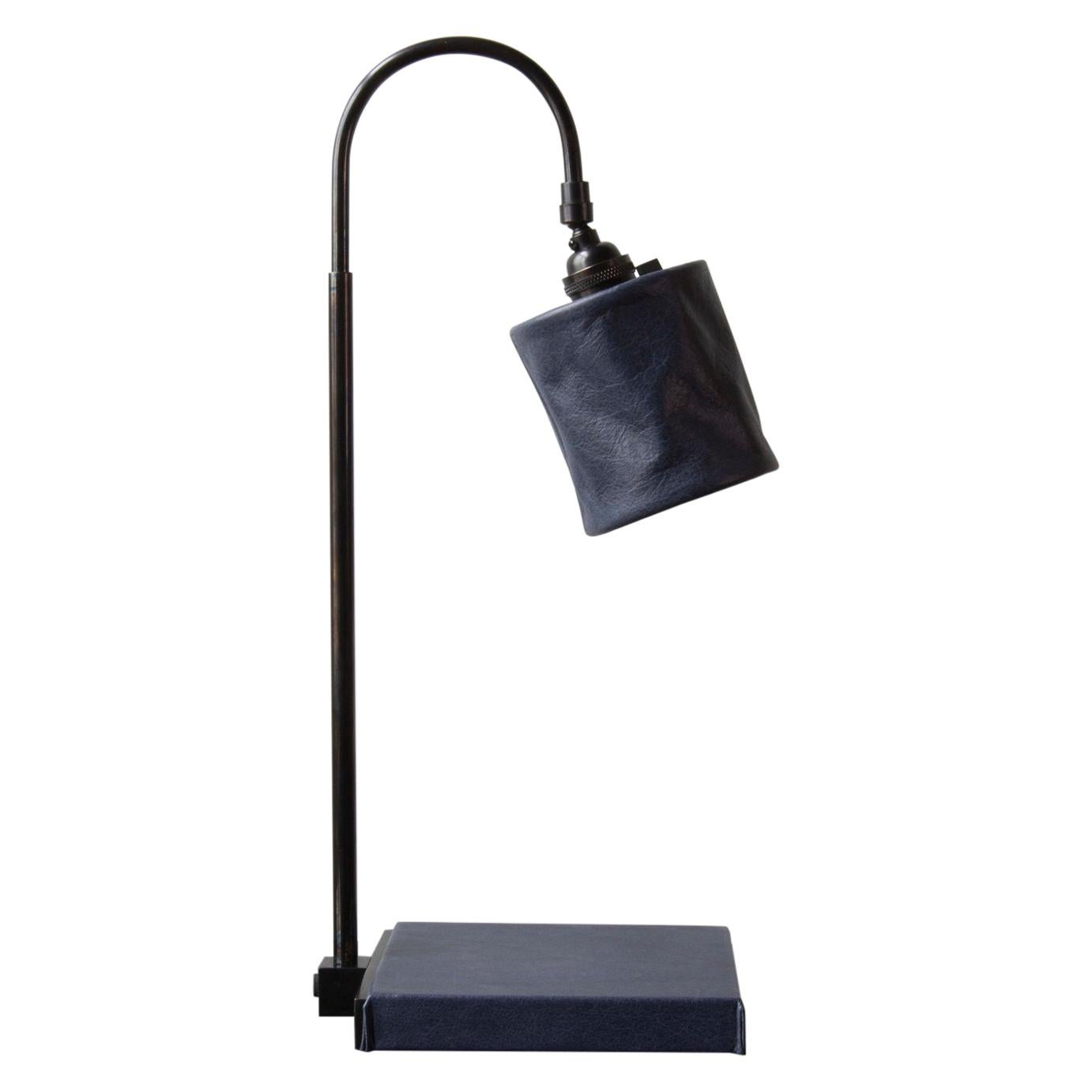 Series01 Desk Lamp, Hand-Dyed Charcoal Navy Leather, Dark Patinated Brass For Sale