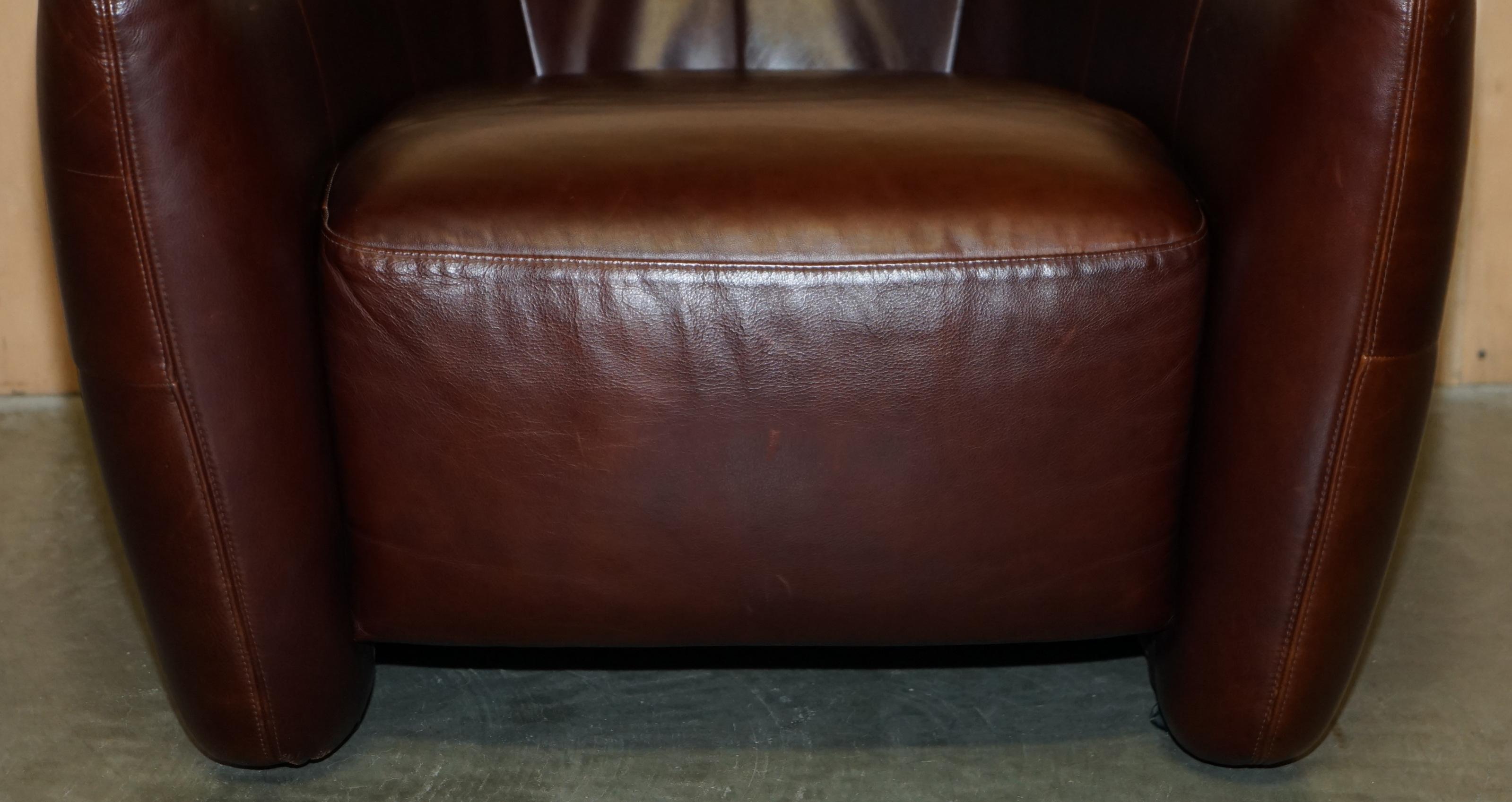 SERIOUSLY COOL & COMFORTABLE NATUZZI BROWN LEATHER TUB CLUB ARMCHAIR + CUSHIONs 1