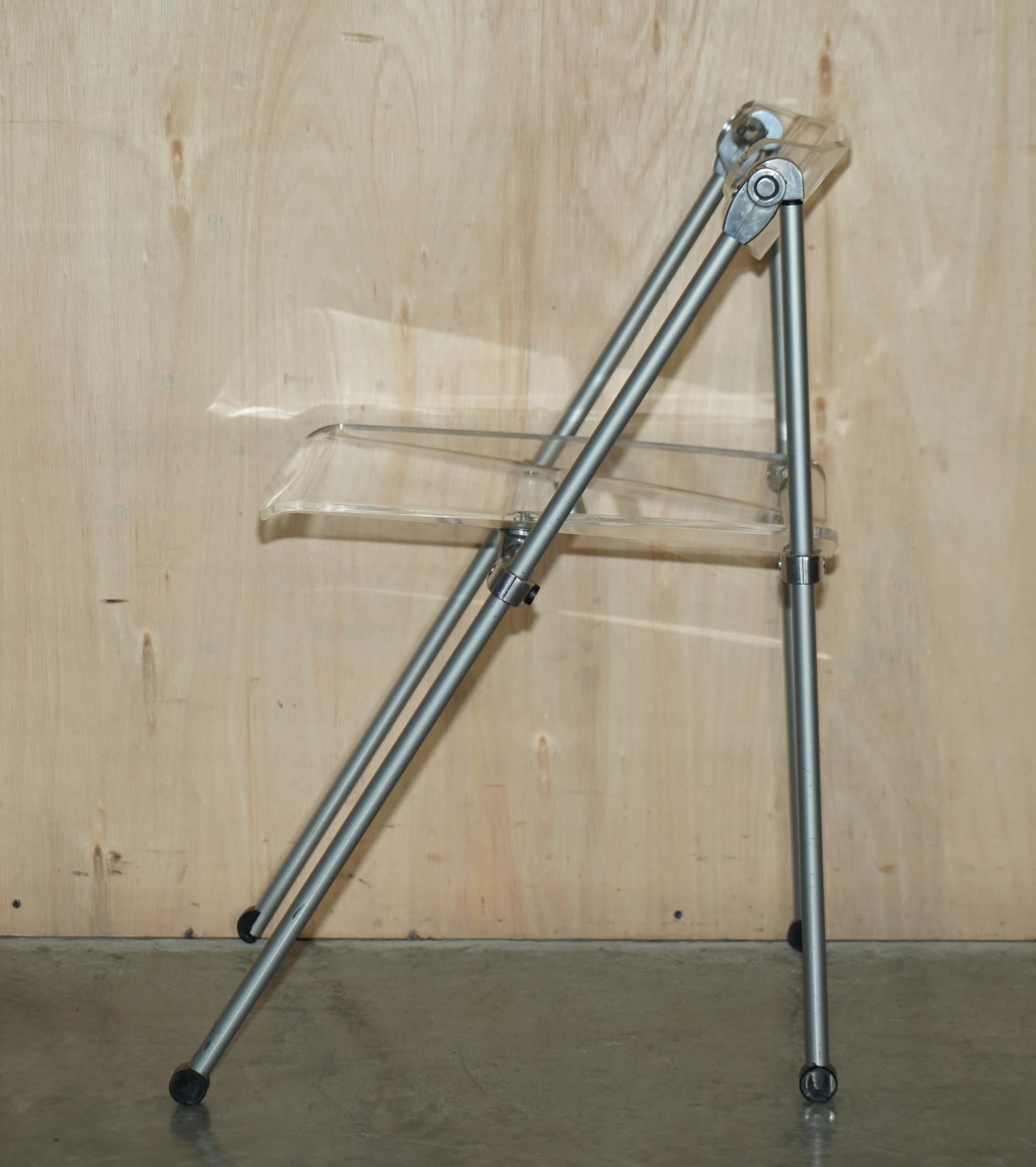 Seriously Cool over Engineered Metal & Lucite Klappbarer Bürostuhl mit Swing-Rücken im Angebot 8