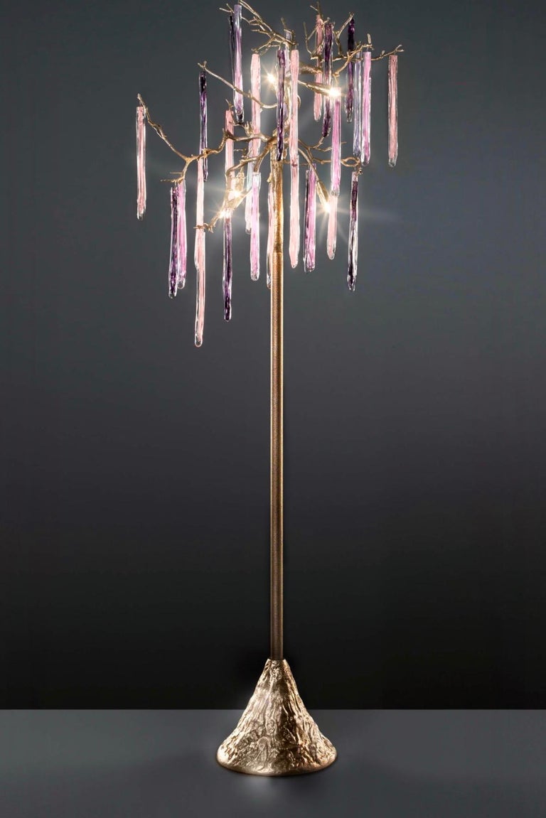 Serip Portugal gilt bronze and crystal handmade glamour floor lamp, organic modern light fixture.

Following a vertical and horizontal visual guide, the Glamour Collection represents winter's nature where trees turn into ice sculptures.?

Despite