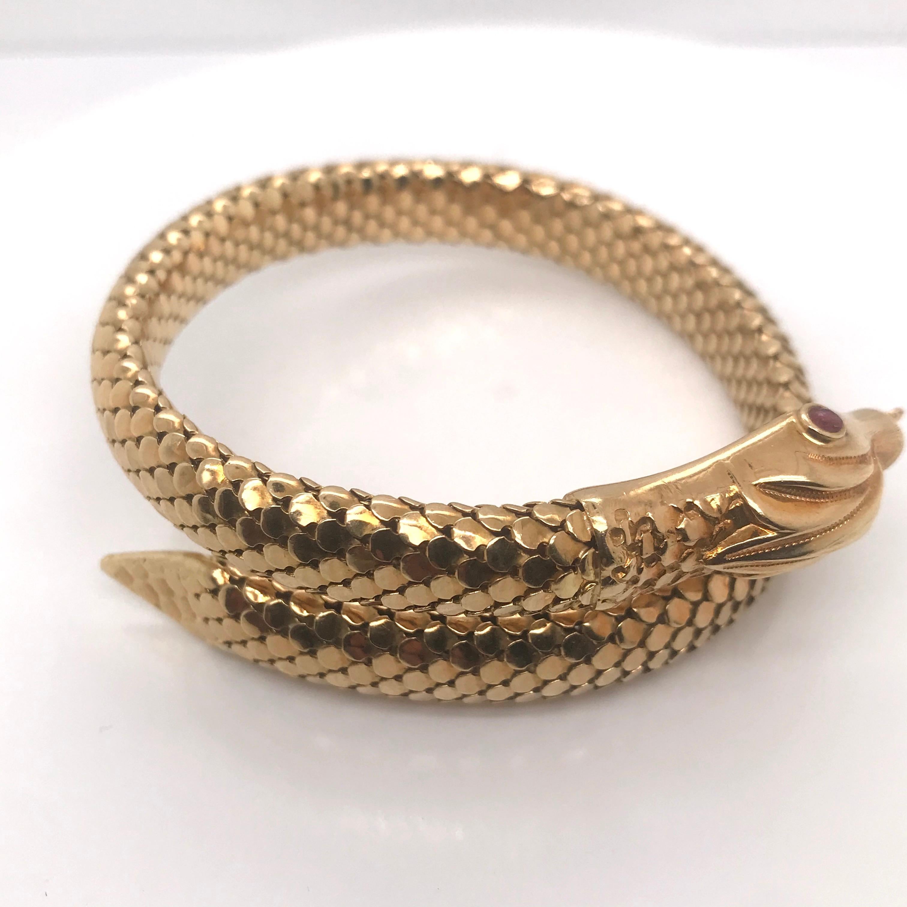 Round Cut Snake 18K Cuff Bracelet