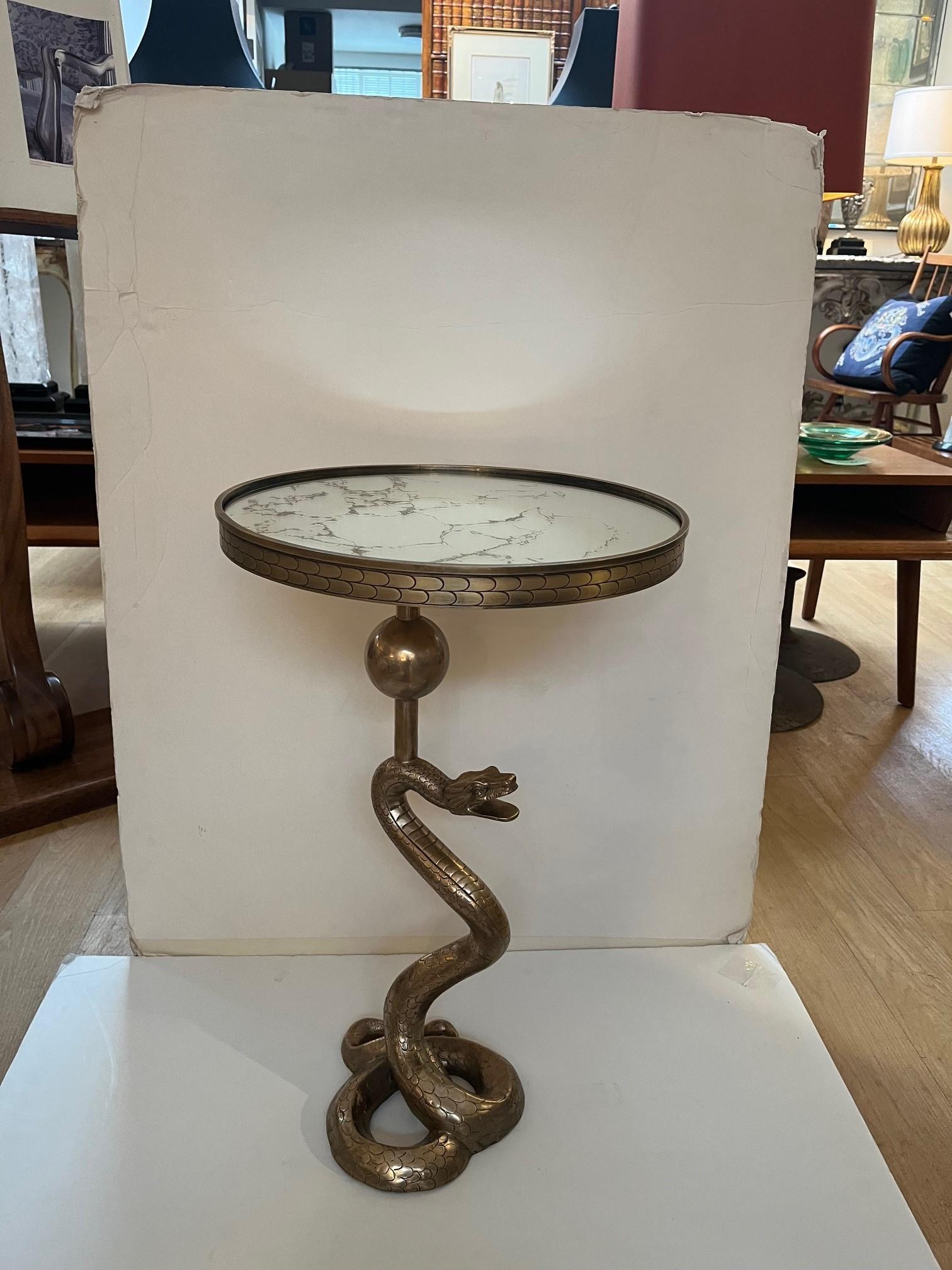 Serpent Side Table with Mirrored Top For Sale 2