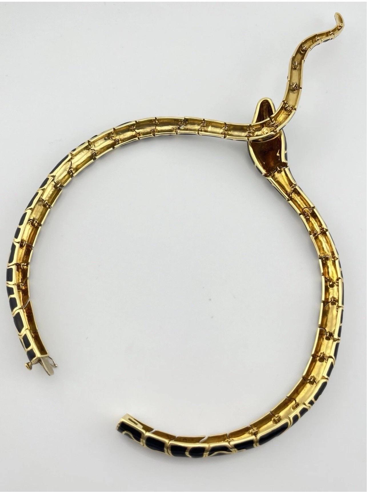 Serpent Snake 18k Yellow Gold Black Enamel Italian Necklace For Sale 11