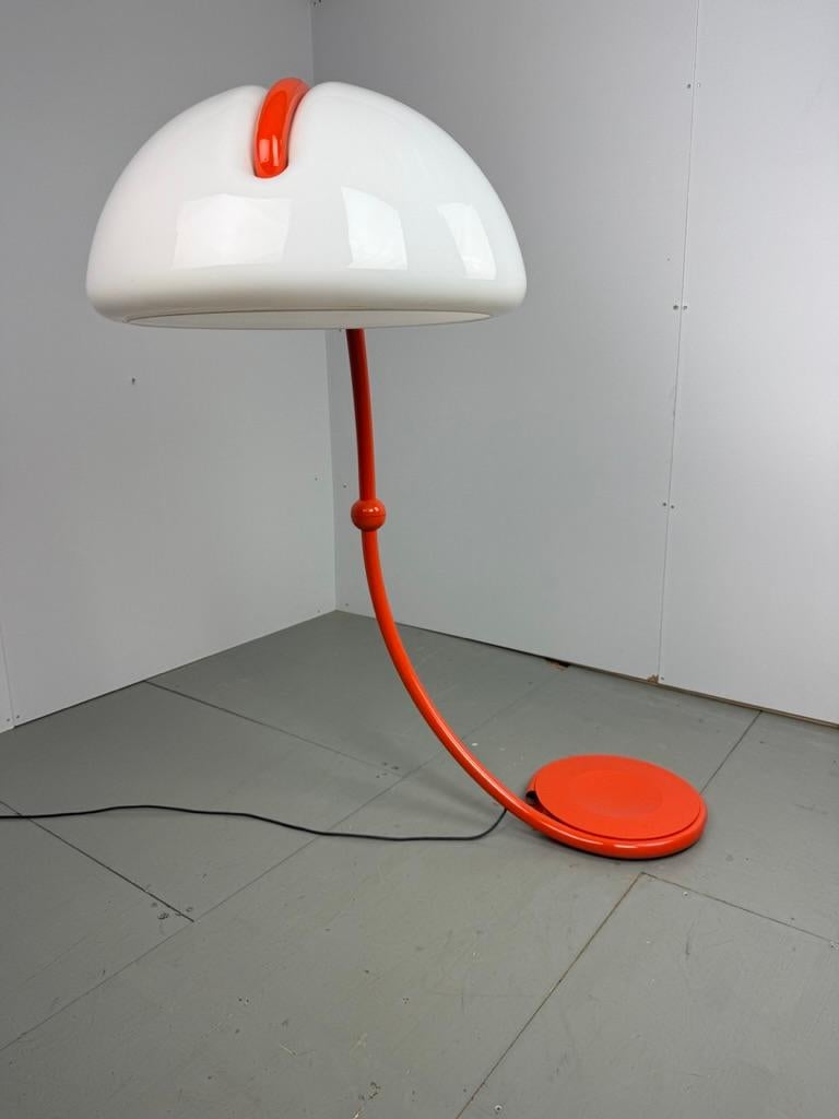 Metal Serpente Floor lamp Elio Martinelli modello 2131 Martinelli Luce 1960's- Italy