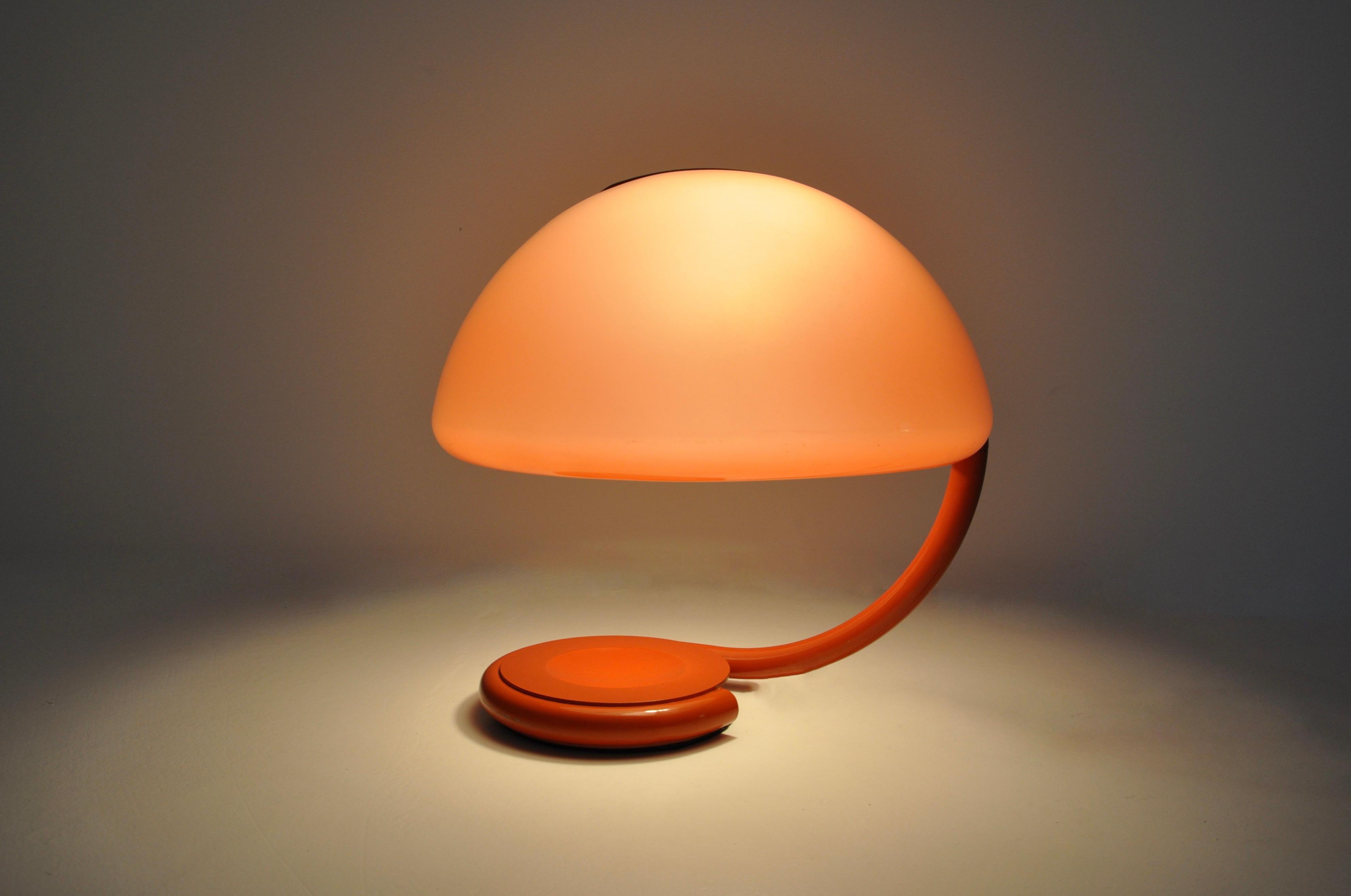 Mid-Century Modern Serpente Table Lamp by Elio Martinelli for Martinelli Luce, 1960s For Sale