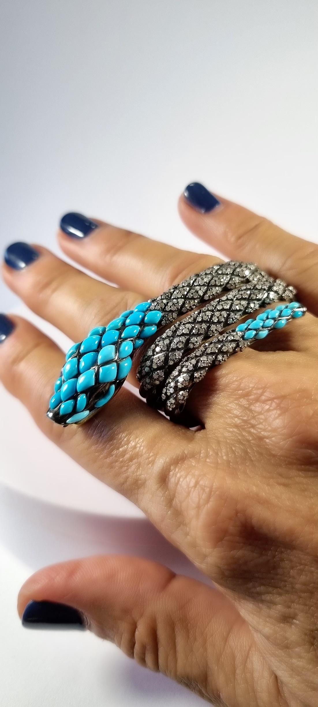 Serpenti Sling Ring Turquoise, Sapphire and Diamonds in 18k Gold and Silver For Sale 3