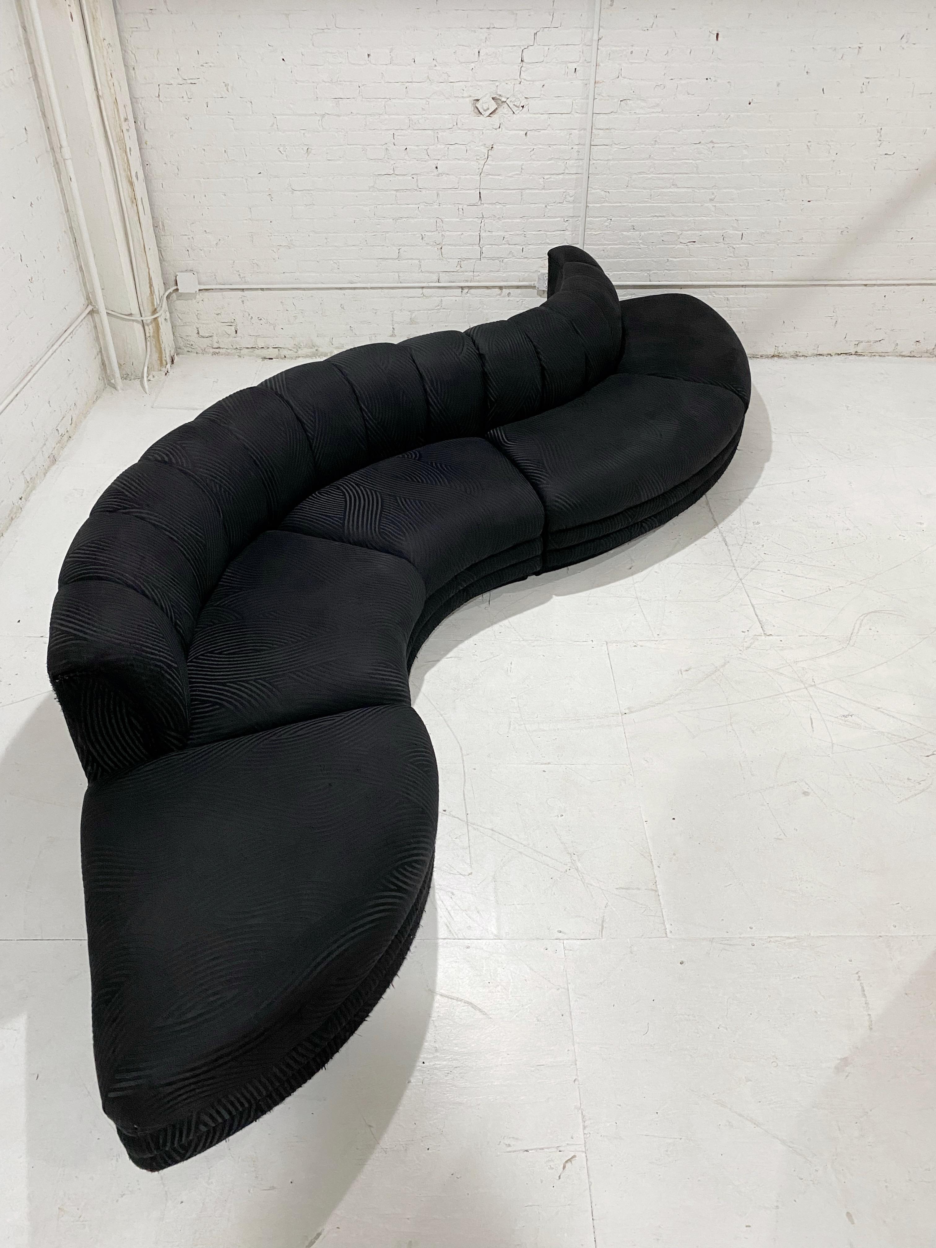 Serpentine 3 Piece Sectional by Jackson Chair Co In Fair Condition In Brooklyn, NY