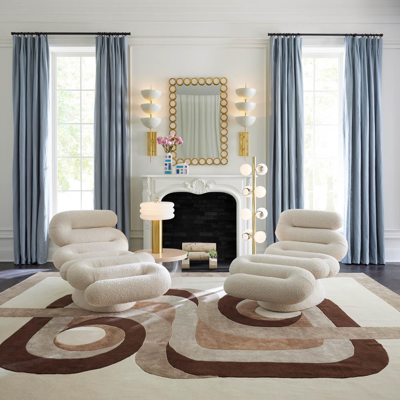 Serpentine Ivory Bouclé Chaise 2