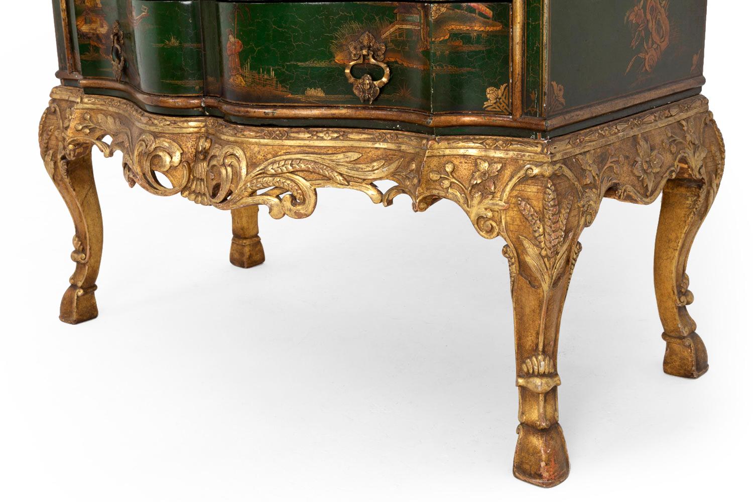 European Serpentine Commode in Green Lacquered Wood, Chinese Decoration, 1950s