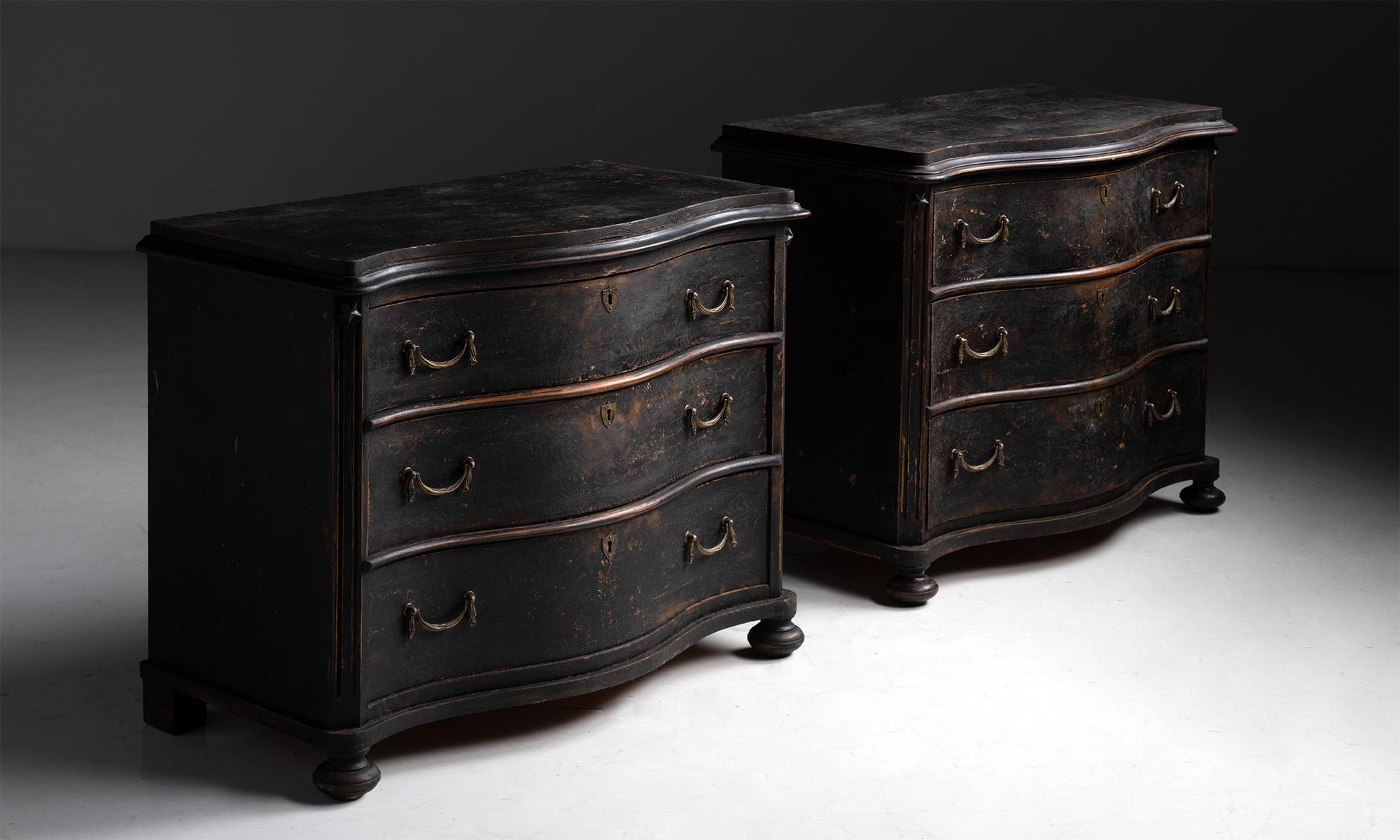 *Please note the price is per unit, and the commodes are sold individually*

Serpentine Commode

Sweden circa 1830

Three drawer chest with beautifully curved “Serpentine” front in original period black finish.

LEFT: 37”L x 19”d x 30.25”h / RIGHT: