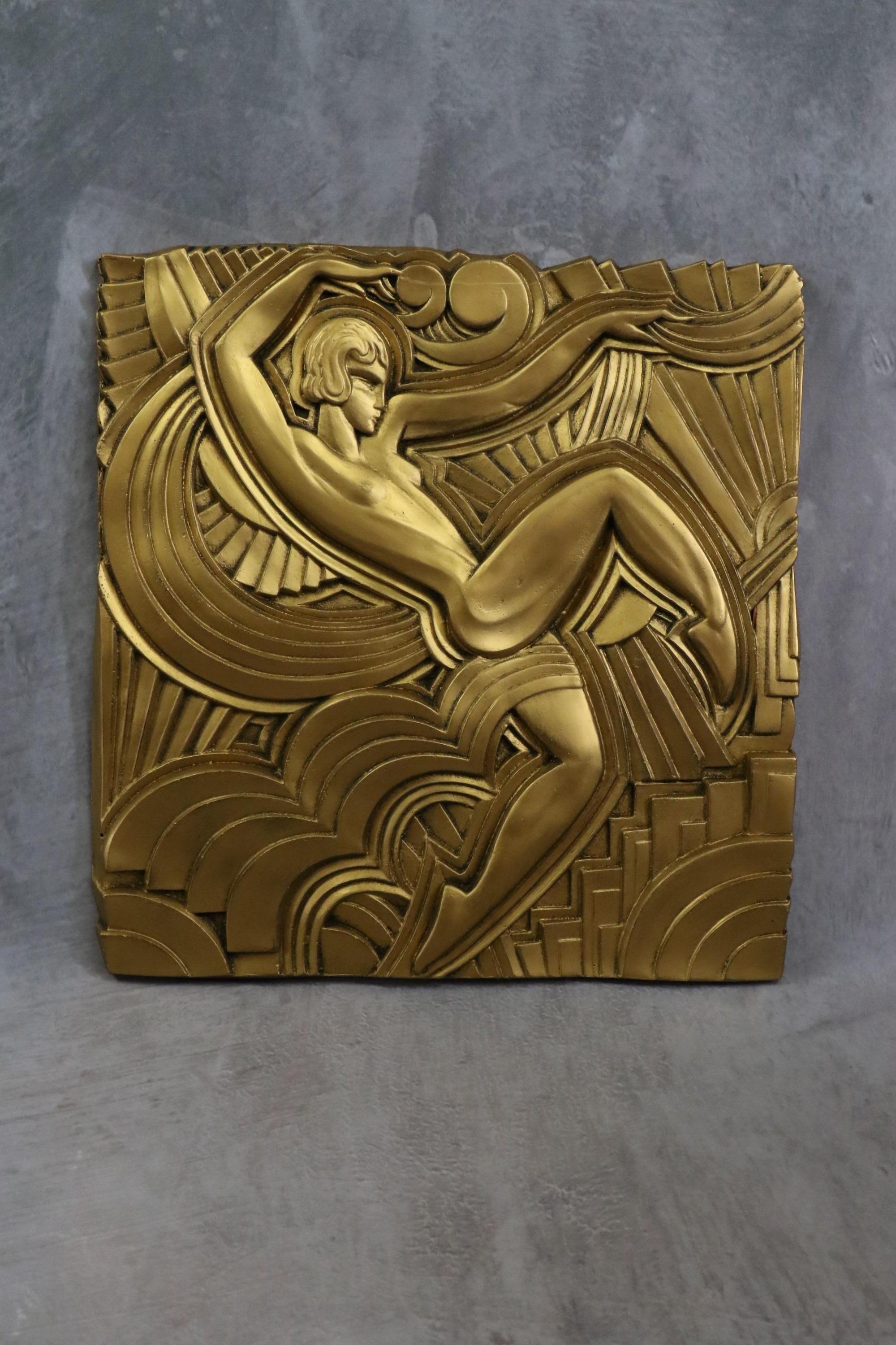 Serpentine Dancer, Maurice Picaud, Folies Bergere Art Deco Pediment 1930, France In Good Condition In Camblanes et Meynac, FR