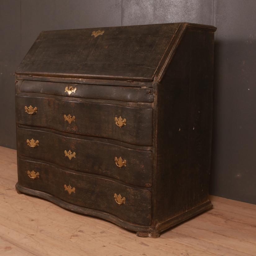 Fabulous 18th century Danish serpentine bureau, 1760.

Dimensions:
46.5 inches (118 cms) wide
23 inches (58 cms) deep
42 inches (107 cms) high.

 