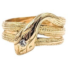 Serpentine Diamond Ring in 18k Yellow Gold