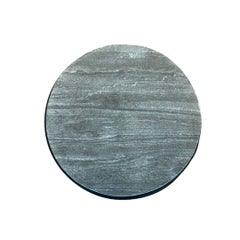 Mesa auxiliar Serpentine Paul Marra Stone - Hierro forjado a mano y detalle de serpiente de latón