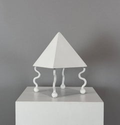 'Serpentine' Pyramid Table Lamp in White Satin