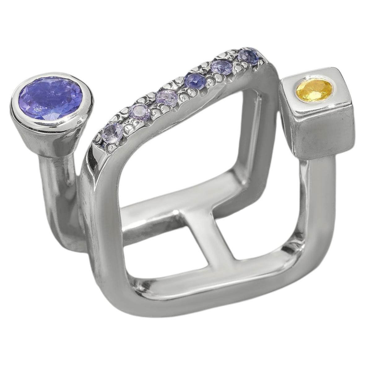Anello di serpentino in argento Sterling 925 con tanzanite e zaffiro di SAKRA in vendita