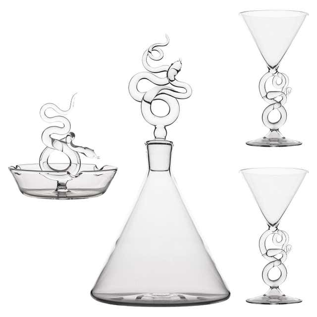 Klein bottle Décanteur en verre intéressant pour homme, unique et amusant, distributeur de whisky et de vin, pour les familles, les bars, les fêtes Klein bottle Décanteur en verre intéressant pour homme, unique et amusant, distributeur de whisky et de vin, pour les familles, les bars, les fêtes
