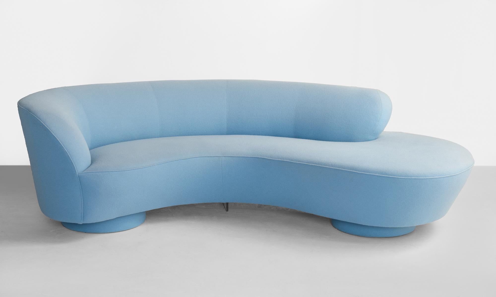 Modern Serpentine Sofa by Vladimir Kagan, circa 1970