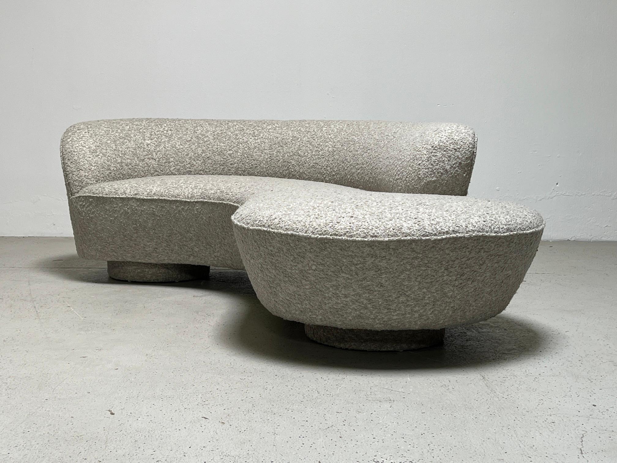 Serpentine Sofa by Vladimir Kagan for Directional In Good Condition In Dallas, TX