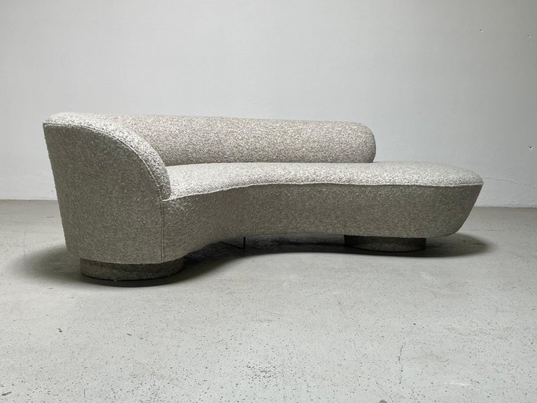Serpentine Sofa by Vladimir Kagan for Directional  For Sale 3