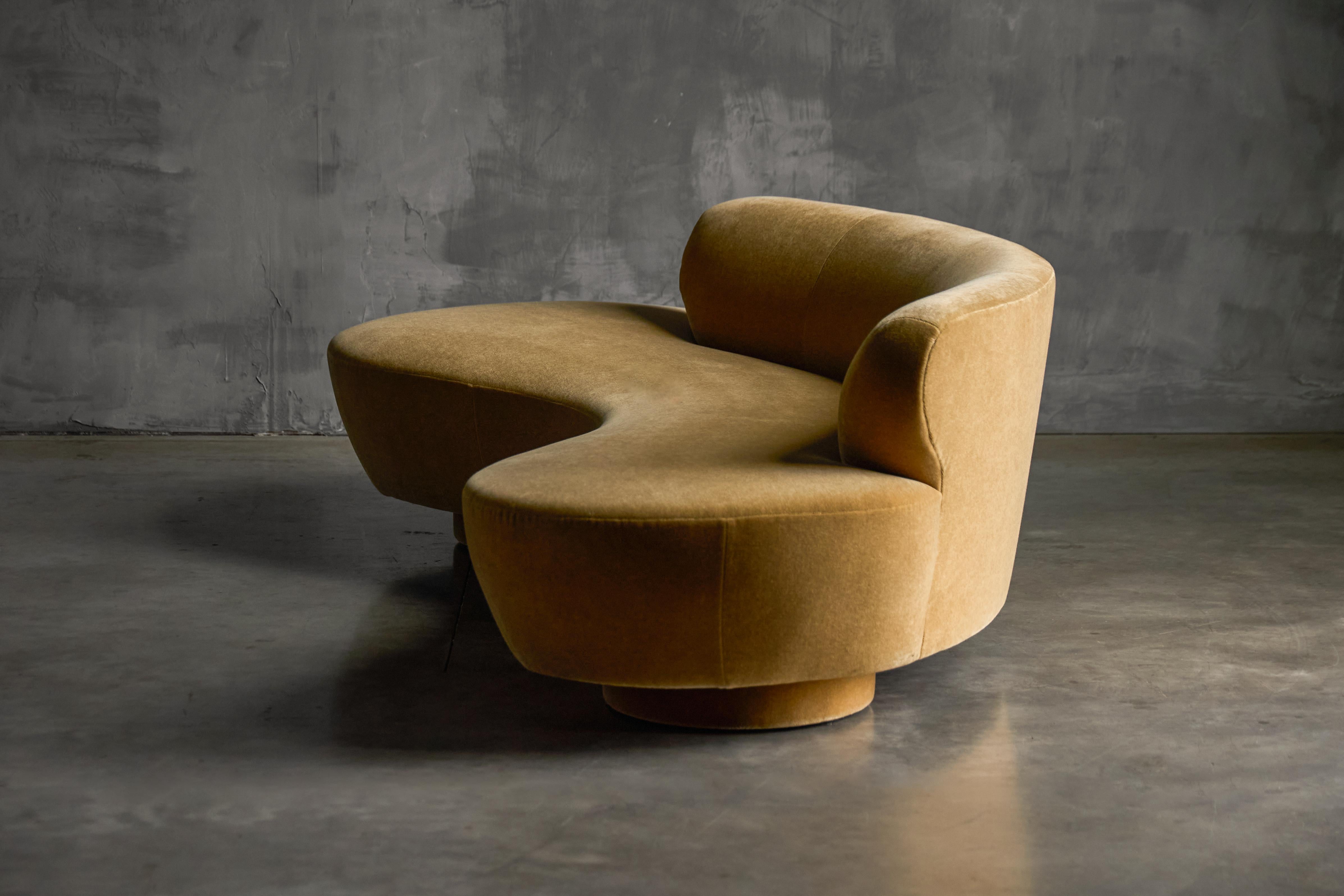 Canapé serpentin par Vladimir Kagan pour Directional, États-Unis, années 1980 en vente 2